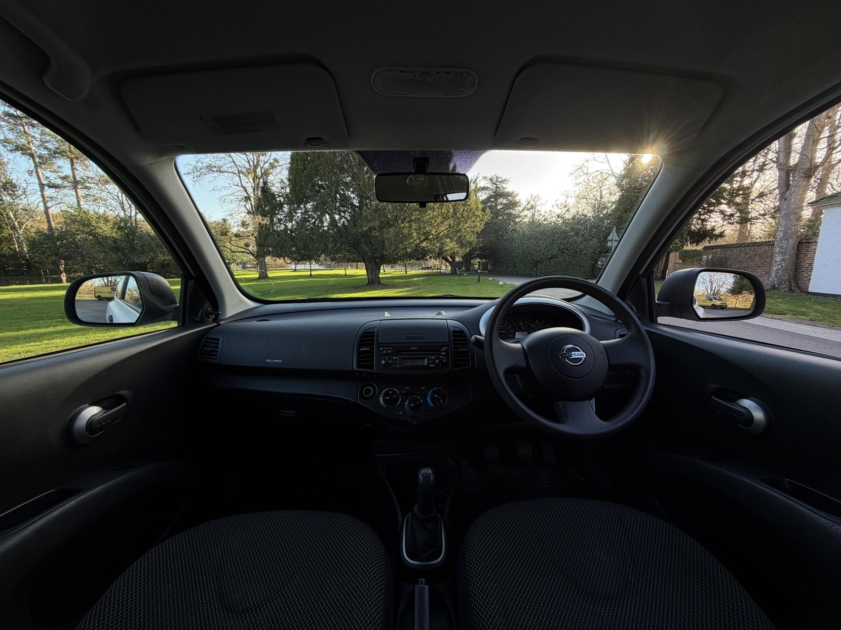 Nissan Micra 1.2 16v Visia Hatchback 3dr Petrol Manual (139 g/km, 79 bhp)