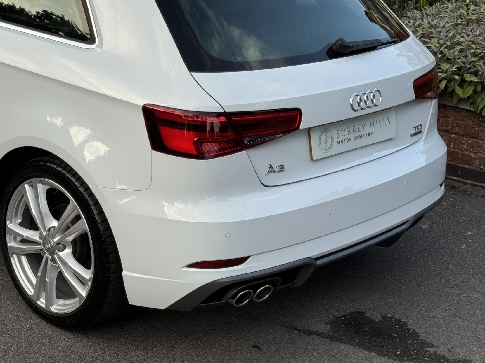 Audi A3 2.0 TDI S line Hatchback 3dr Diesel S Tronic Auto 6Spd quattro Euro 6 (s/s) (184 ps)