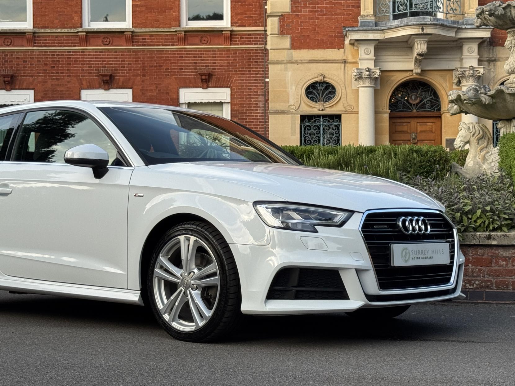 Audi A3 2.0 TDI S line Hatchback 3dr Diesel S Tronic Auto 6Spd quattro Euro 6 (s/s) (184 ps)