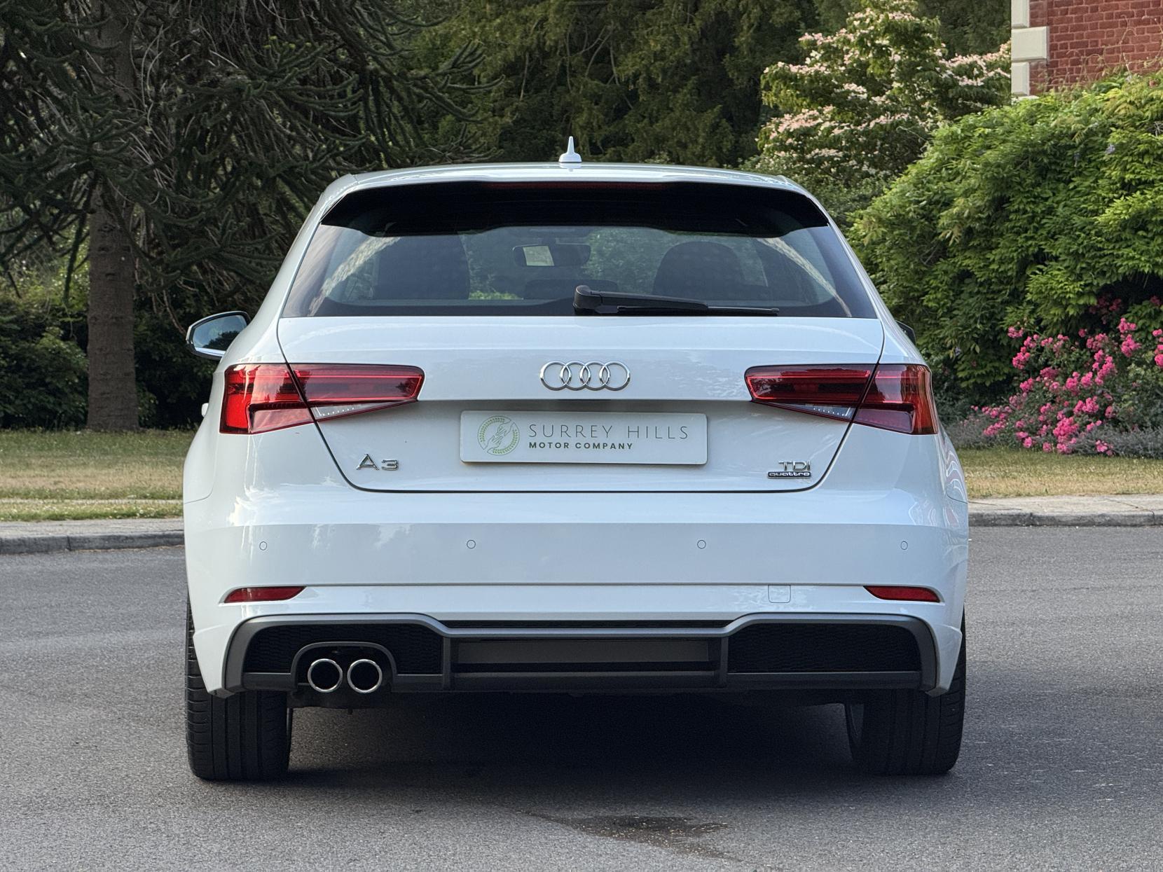 Audi A3 2.0 TDI S line Hatchback 3dr Diesel S Tronic Auto 6Spd quattro Euro 6 (s/s) (184 ps)