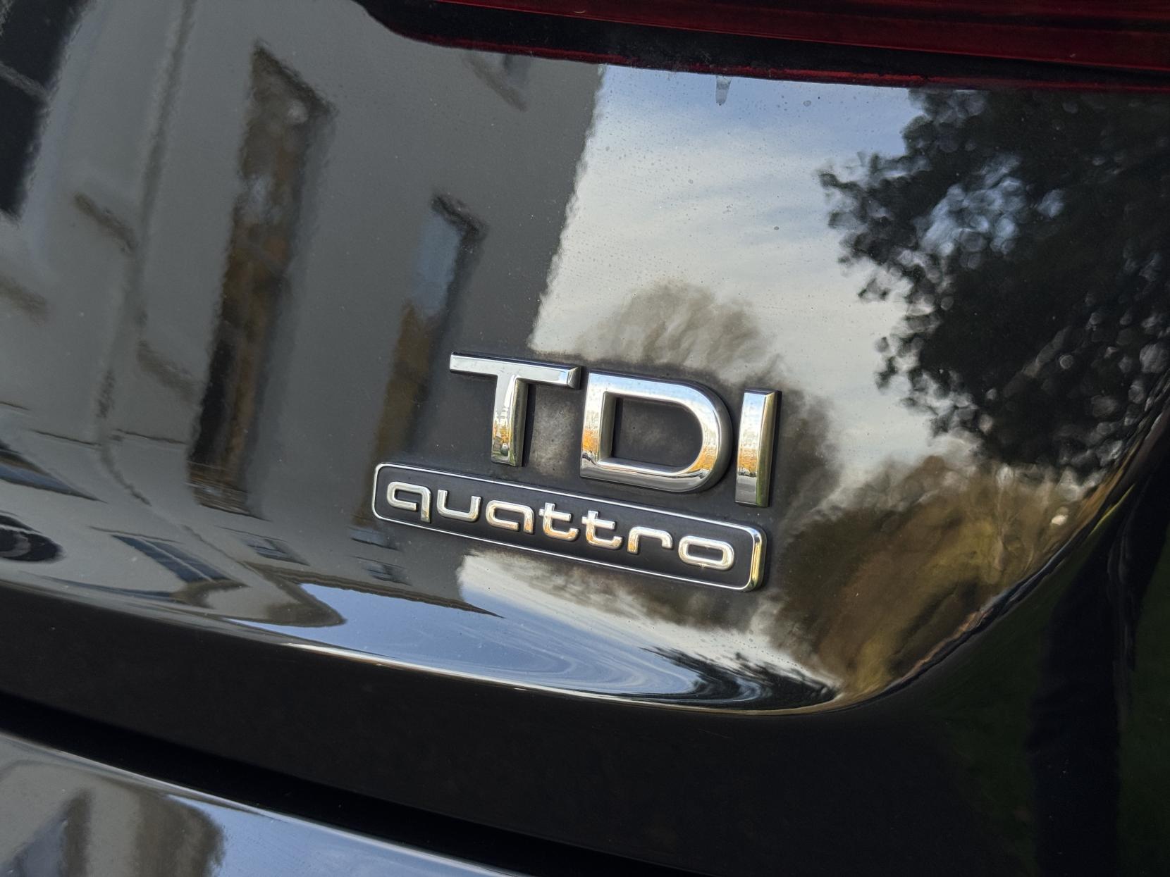 Audi Q3 2.0 TDI S line Edition SUV 5dr Diesel S Tronic quattro Euro 6 (s/s) (150 ps)
