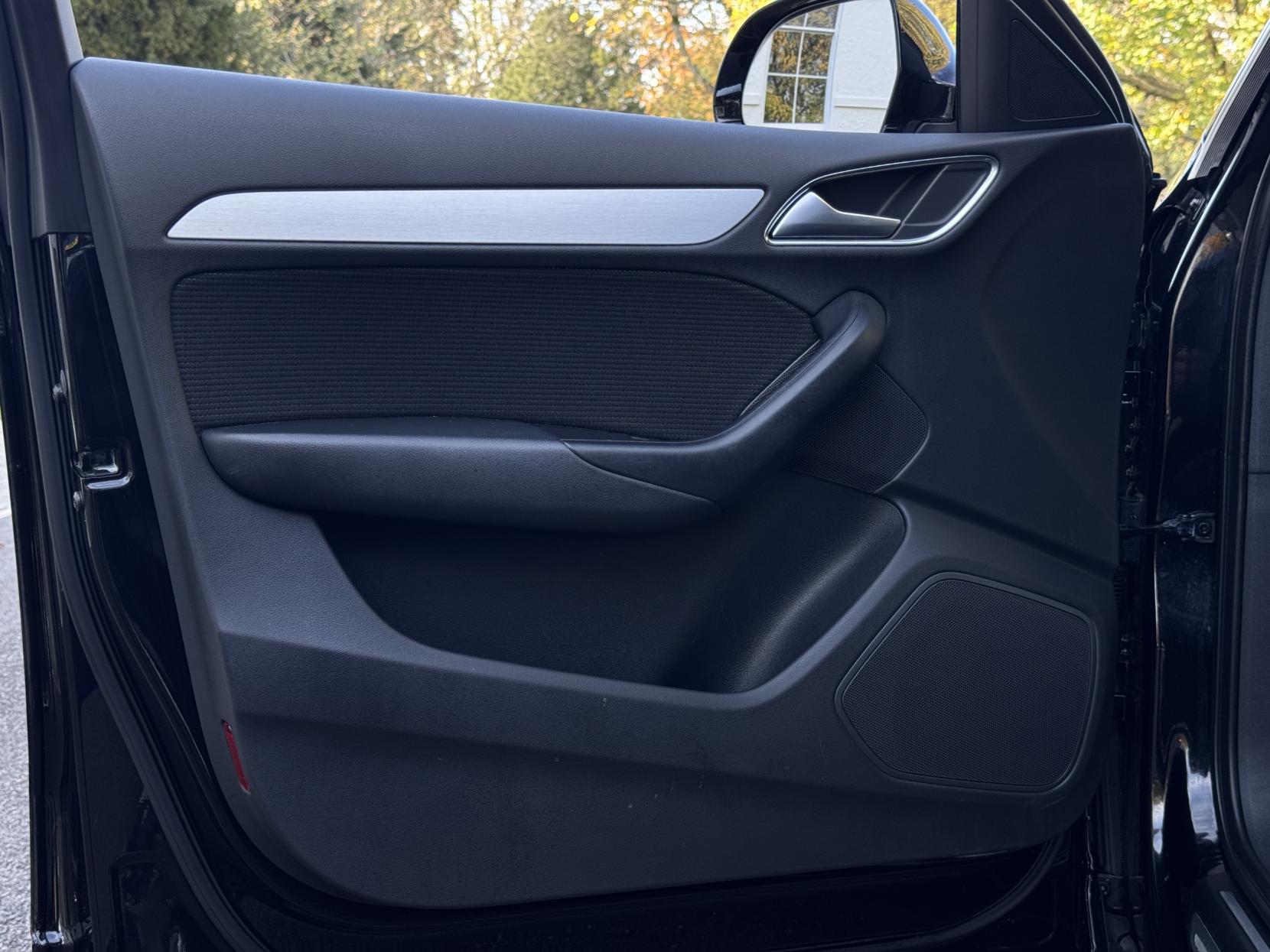 Audi Q3 2.0 TDI S line Edition SUV 5dr Diesel S Tronic quattro Euro 6 (s/s) (150 ps)