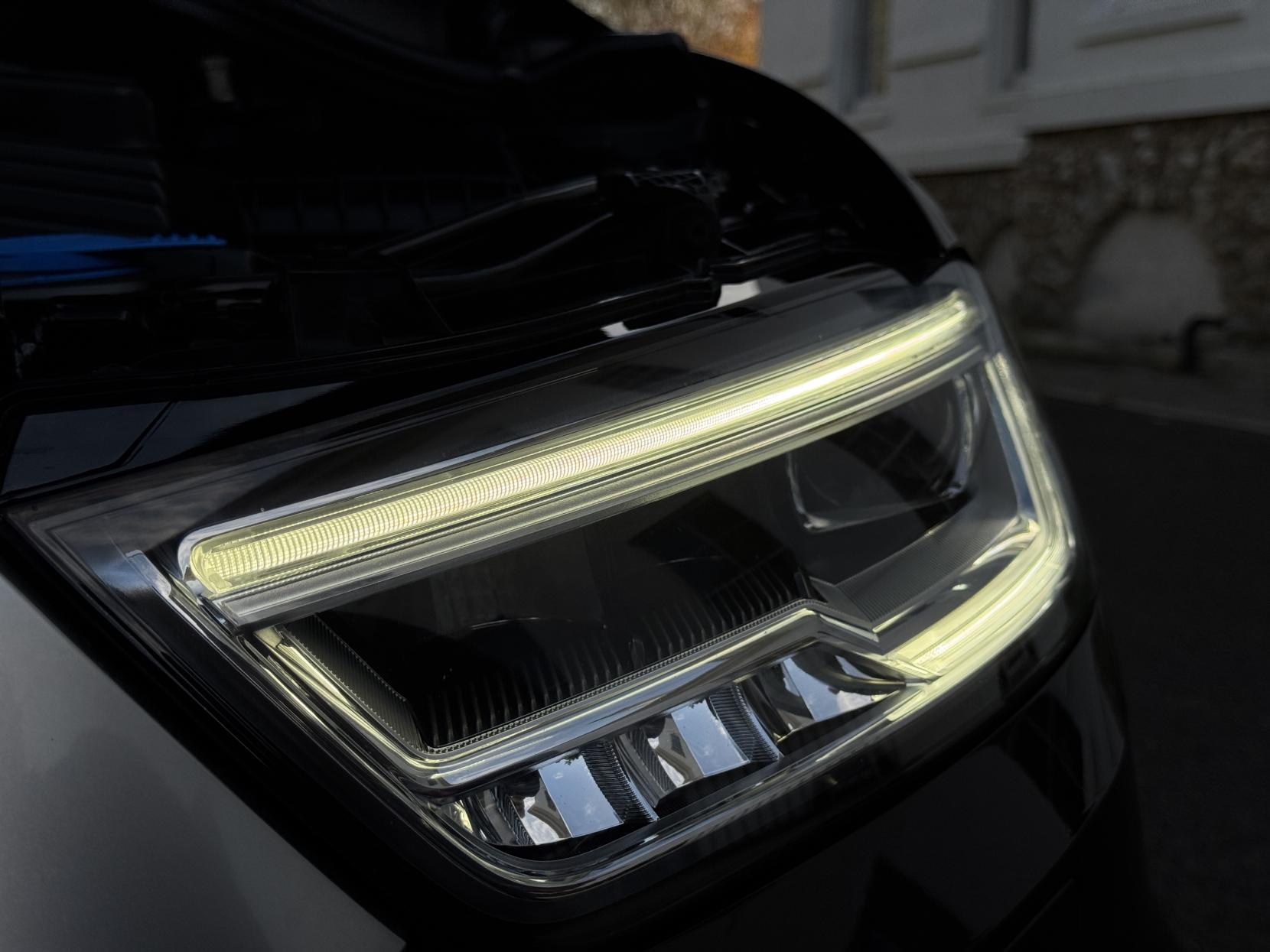 Audi Q3 2.0 TDI S line Edition SUV 5dr Diesel S Tronic quattro Euro 6 (s/s) (150 ps)