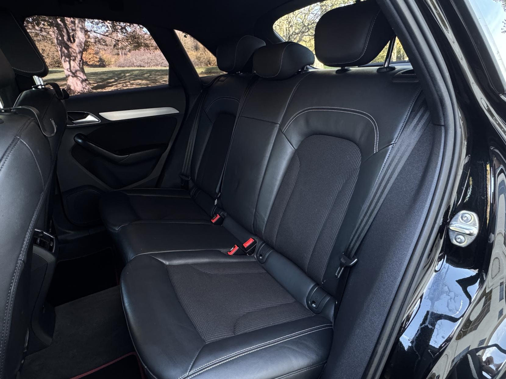 Audi Q3 2.0 TDI S line Edition SUV 5dr Diesel S Tronic quattro Euro 6 (s/s) (150 ps)