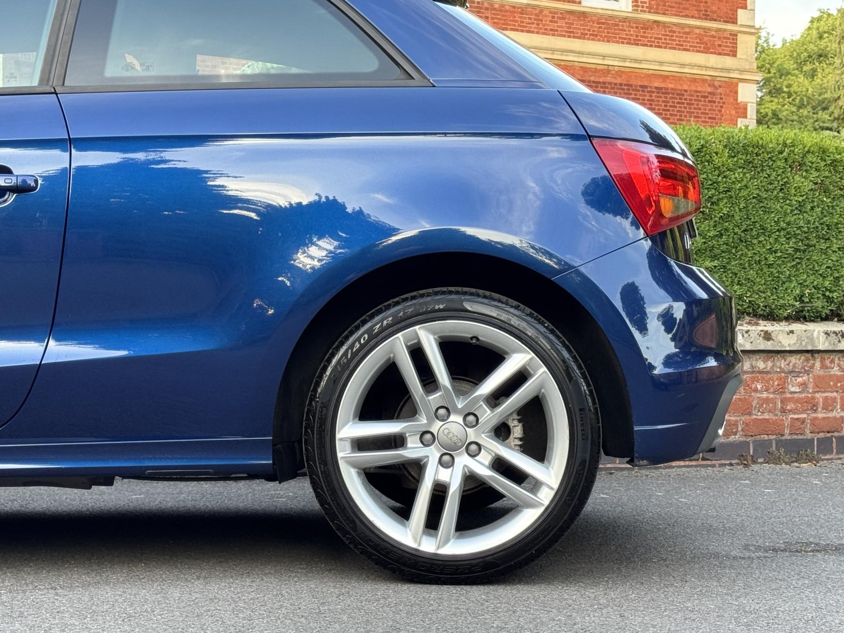 Audi A1 2.0 TDI S line Hatchback 3dr Diesel Manual Euro 5 (s/s) (143 ps)