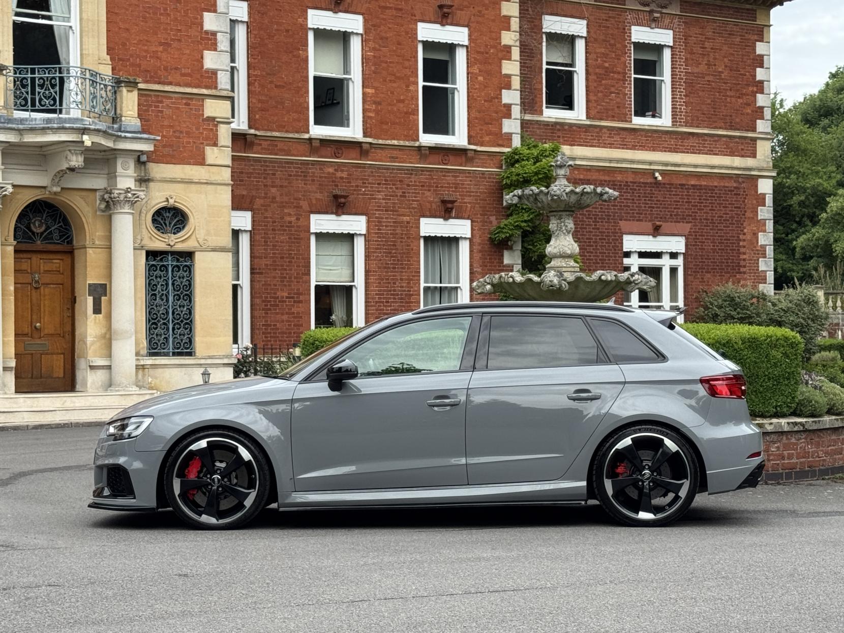 Audi RS3 2.5 TFSI Sportback 5dr Petrol S Tronic quattro Euro 6 (s/s) (400 ps)