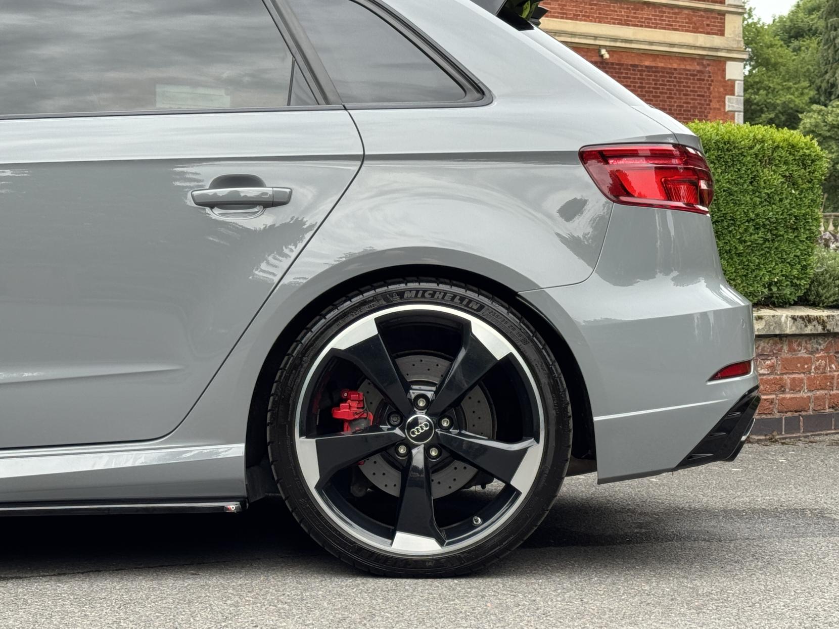 Audi RS3 2.5 TFSI Sportback 5dr Petrol S Tronic quattro Euro 6 (s/s) (400 ps)