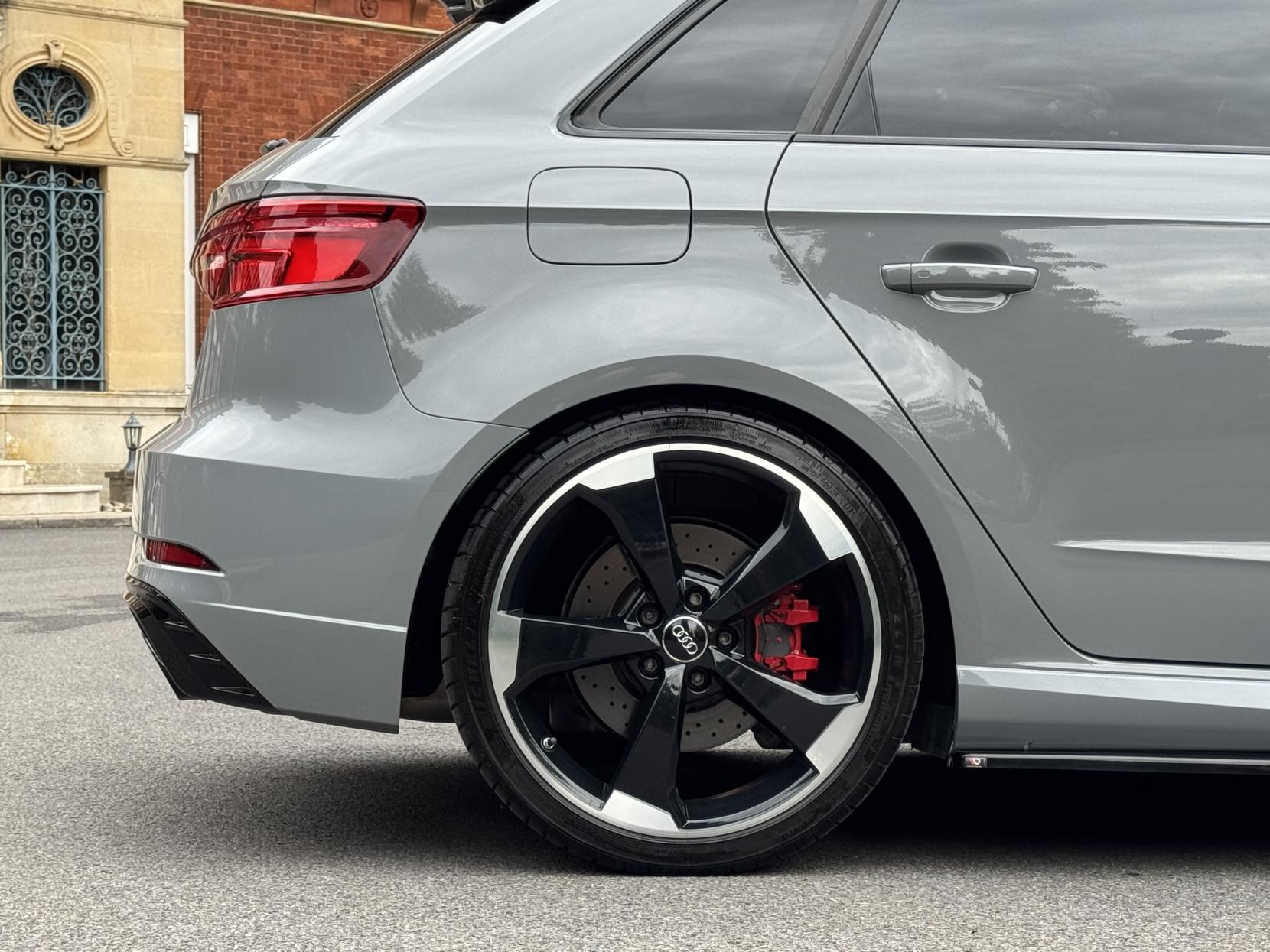 Audi RS3 2.5 TFSI Sportback 5dr Petrol S Tronic quattro Euro 6 (s/s) (400 ps)