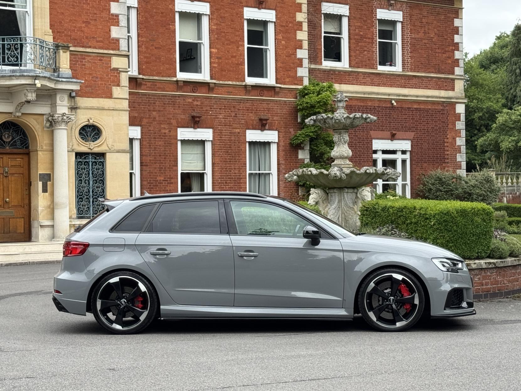 Audi RS3 2.5 TFSI Sportback 5dr Petrol S Tronic quattro Euro 6 (s/s) (400 ps)