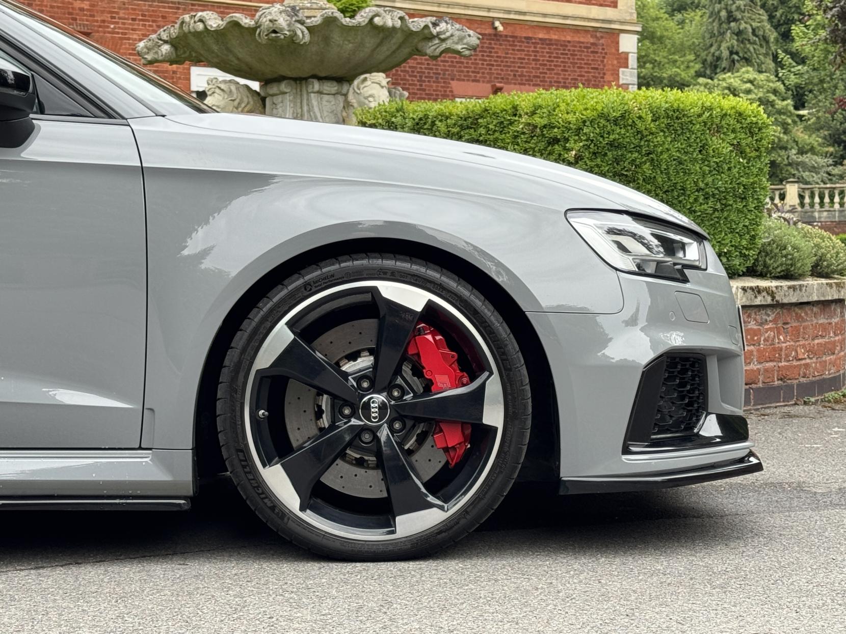 Audi RS3 2.5 TFSI Sportback 5dr Petrol S Tronic quattro Euro 6 (s/s) (400 ps)
