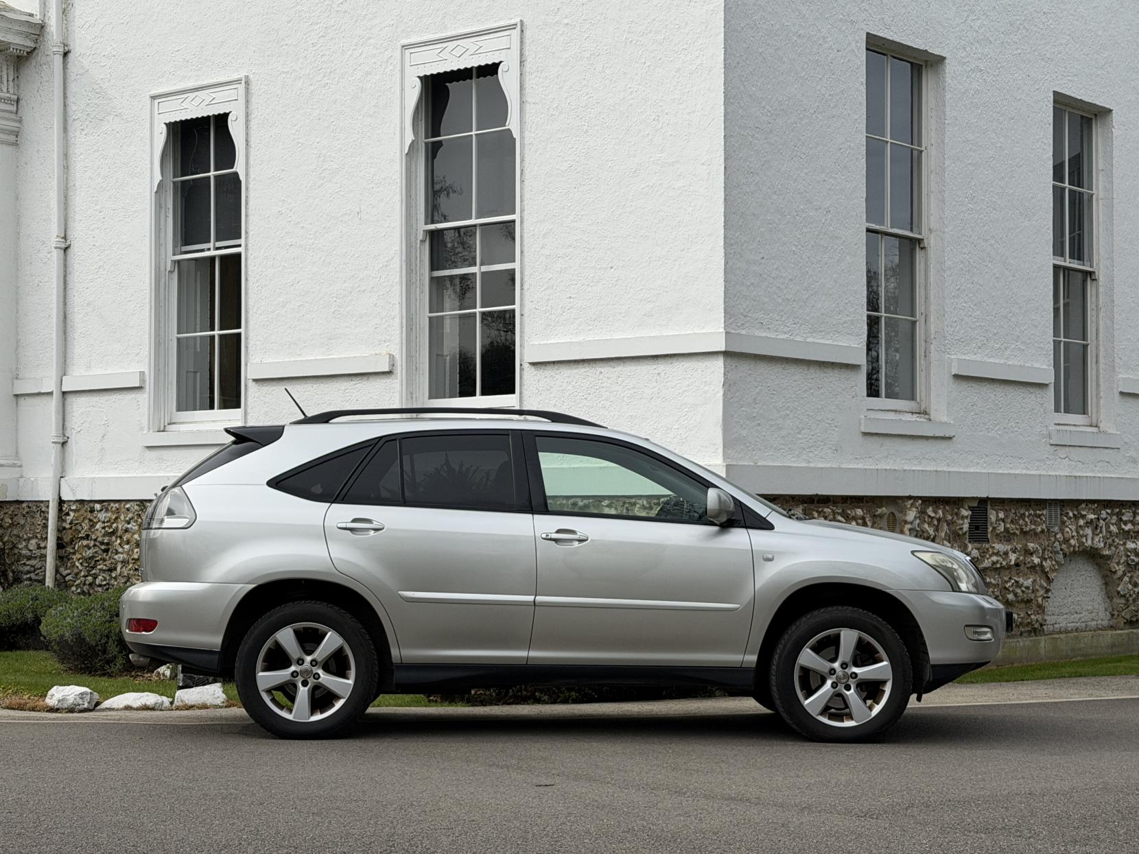 Lexus RX 3.5 350 SE SUV 5dr Petrol Automatic (264 g/km, 272 bhp)