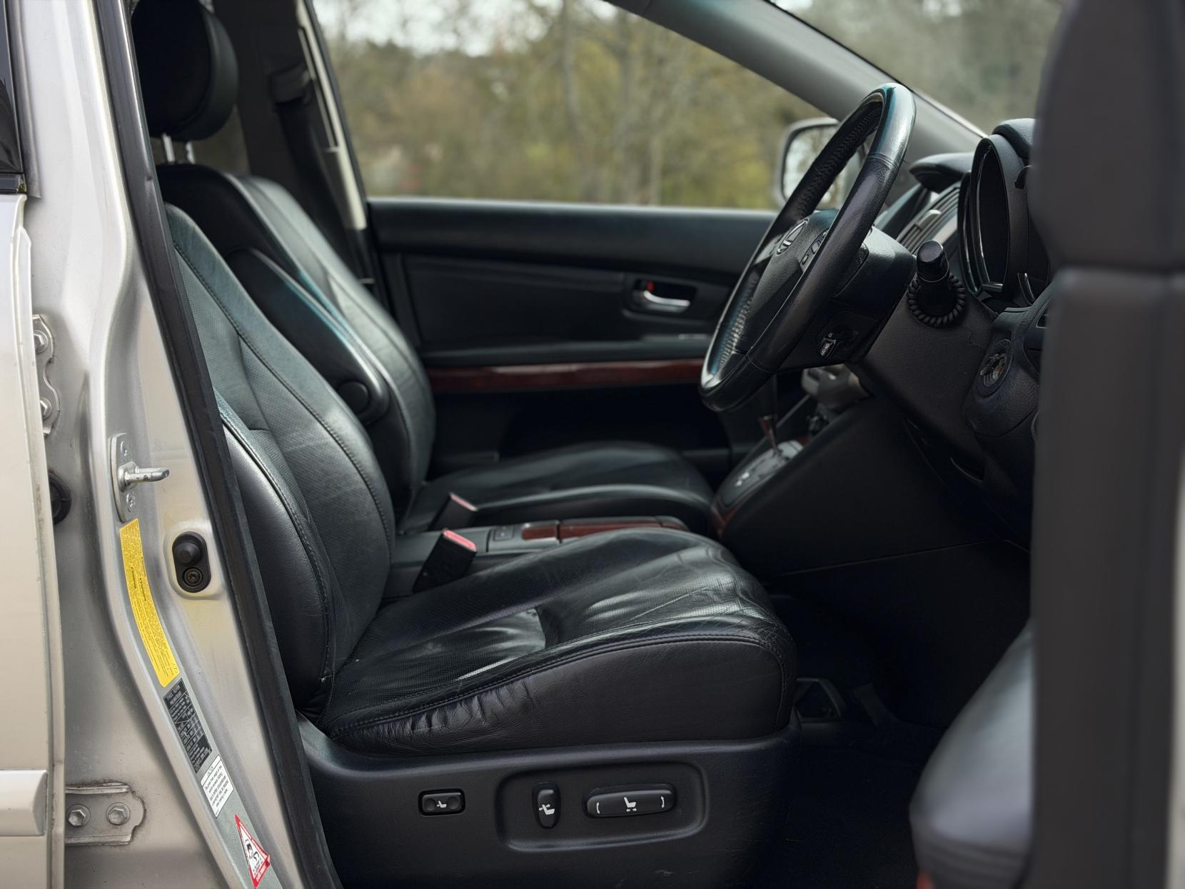 Lexus RX 3.5 350 SE SUV 5dr Petrol Automatic (264 g/km, 272 bhp)