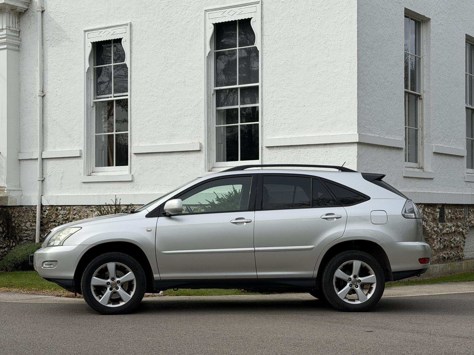 Lexus RX 3.5 350 SE SUV 5dr Petrol Automatic (264 g/km, 272 bhp)