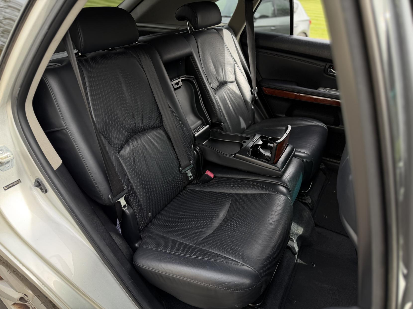 Lexus RX 3.5 350 SE SUV 5dr Petrol Automatic (264 g/km, 272 bhp)