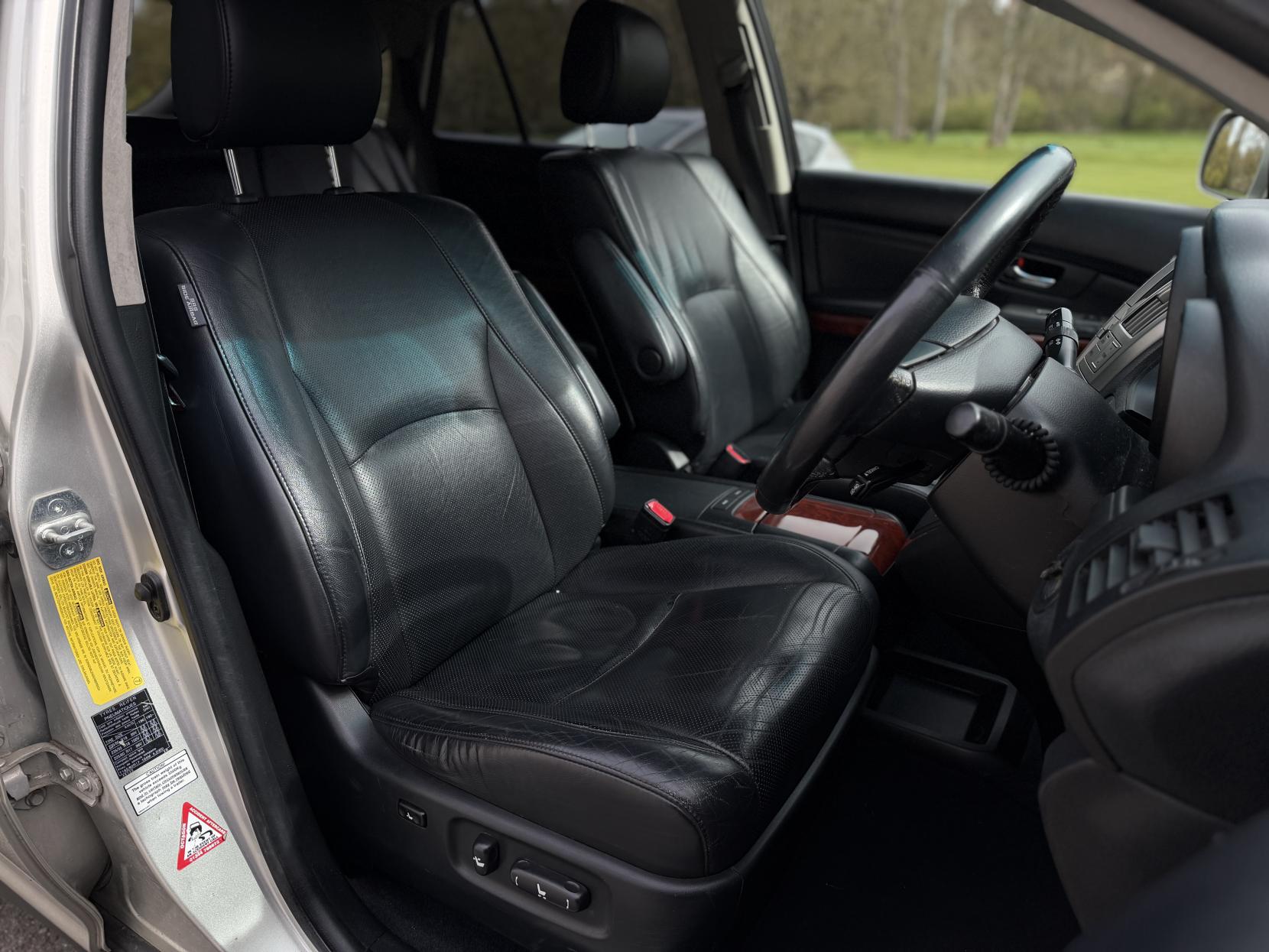 Lexus RX 3.5 350 SE SUV 5dr Petrol Automatic (264 g/km, 272 bhp)