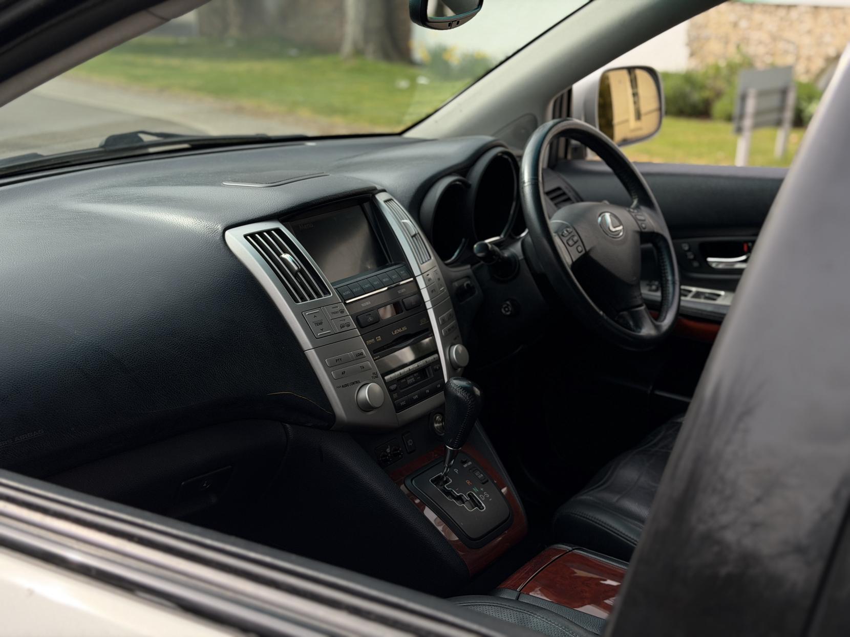 Lexus RX 3.5 350 SE SUV 5dr Petrol Automatic (264 g/km, 272 bhp)