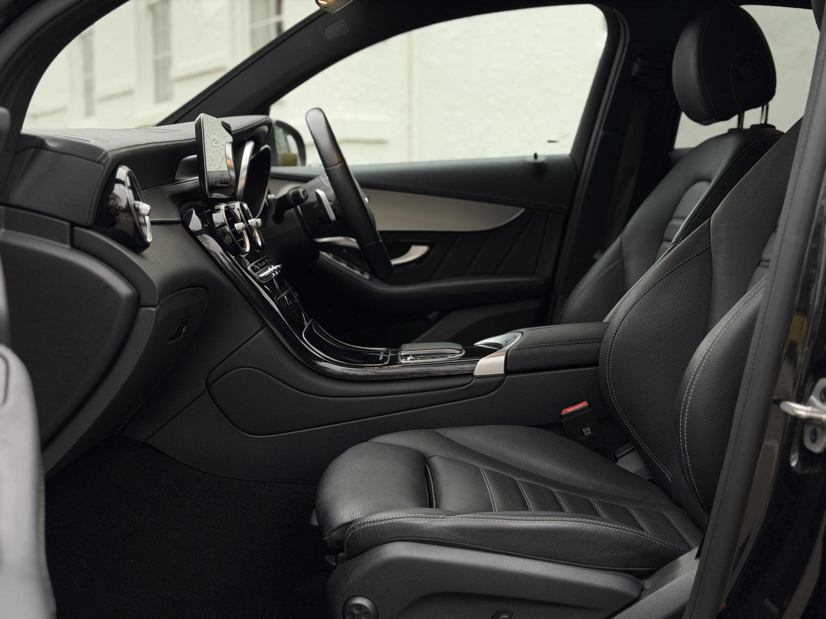 Mercedes-Benz GLC 2.0 GLC300h MHEV AMG Line Coupe 5dr Petrol Hybrid G-Tronic+ 4MATIC Euro 6 (s/s) (272 ps)