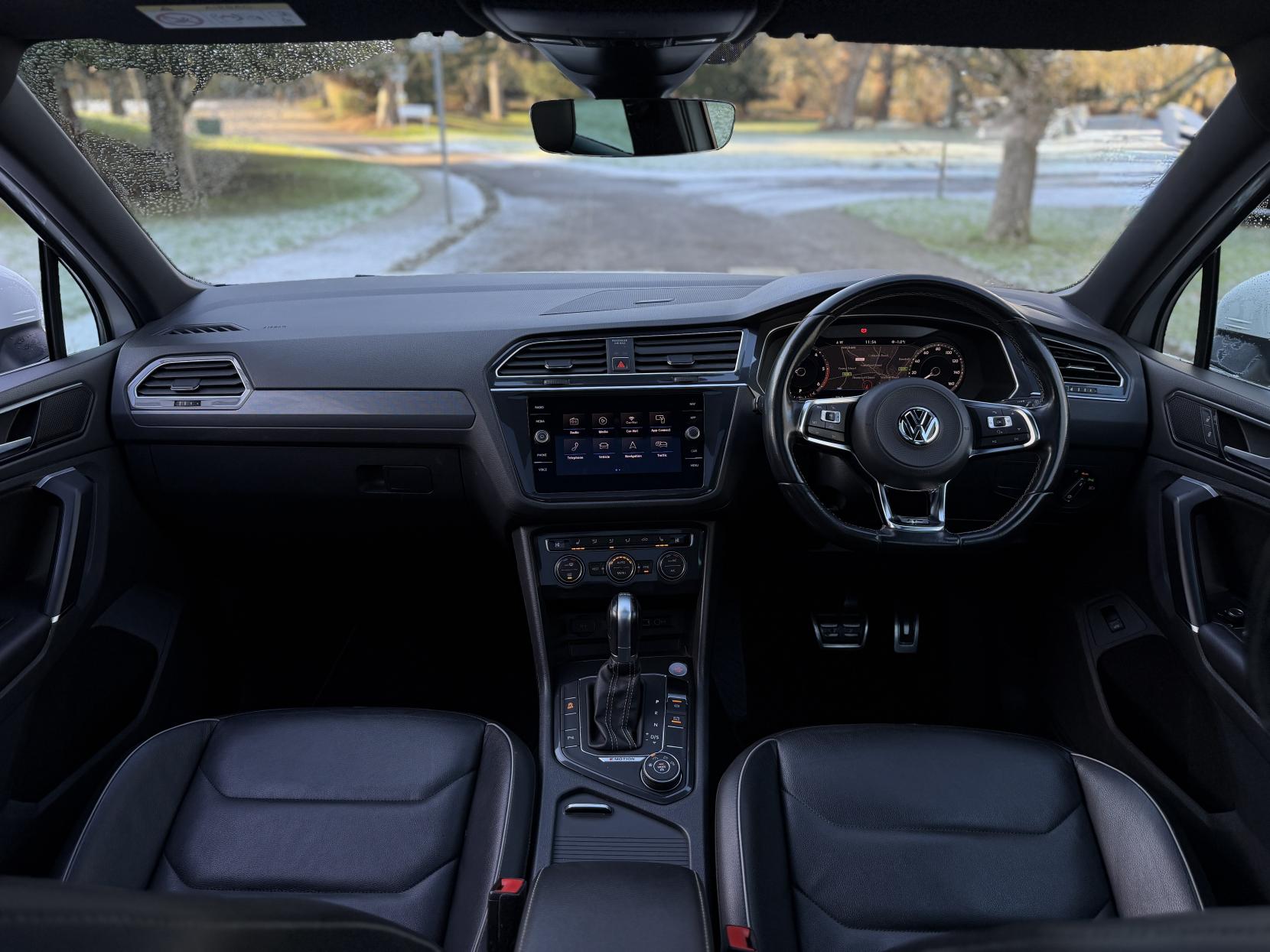 Volkswagen Tiguan 2.0 TDI R-Line SUV 5dr Diesel DSG 4Motion Euro 6 (s/s) (150 ps)