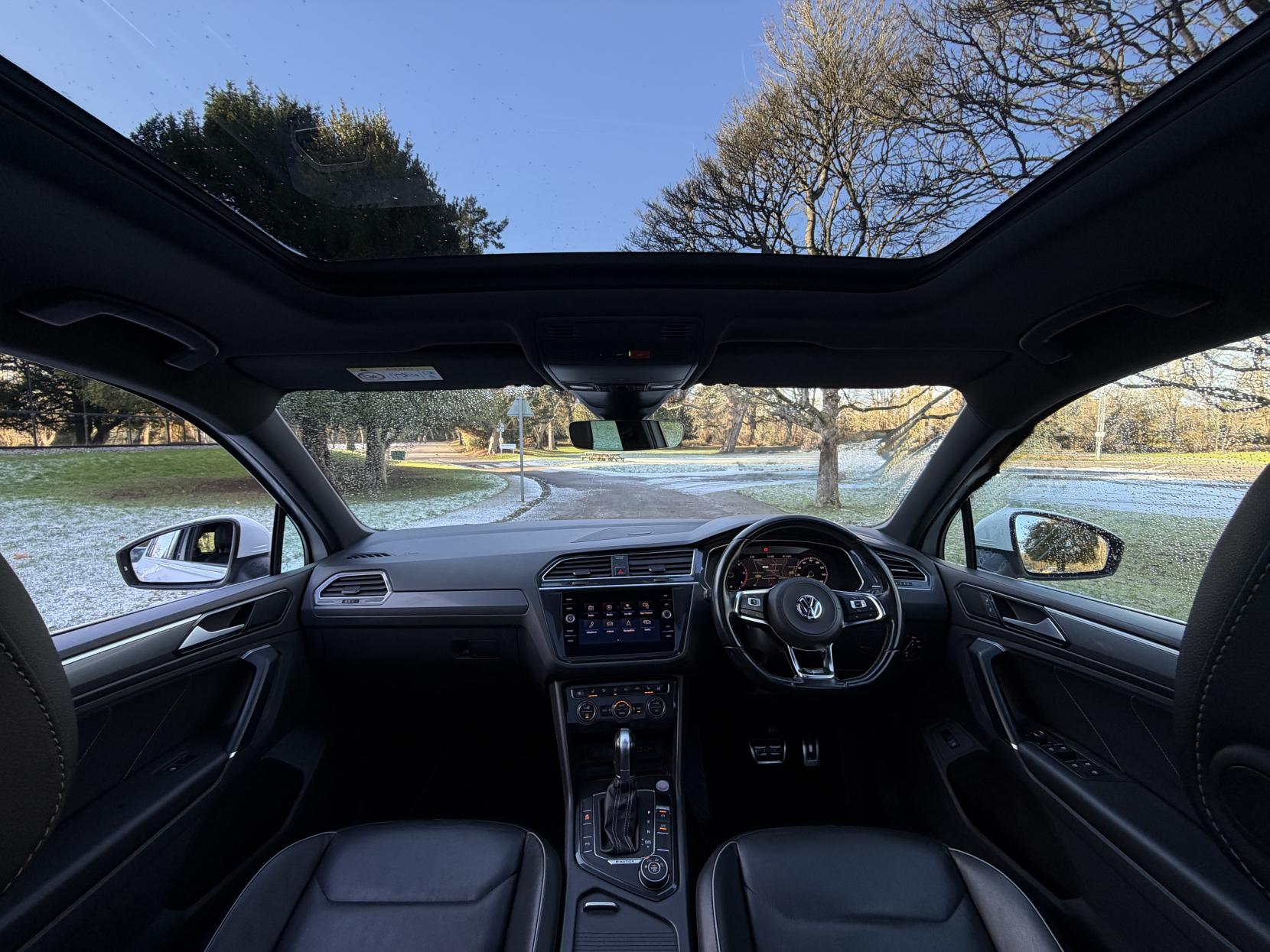 Volkswagen Tiguan 2.0 TDI R-Line SUV 5dr Diesel DSG 4Motion Euro 6 (s/s) (150 ps)