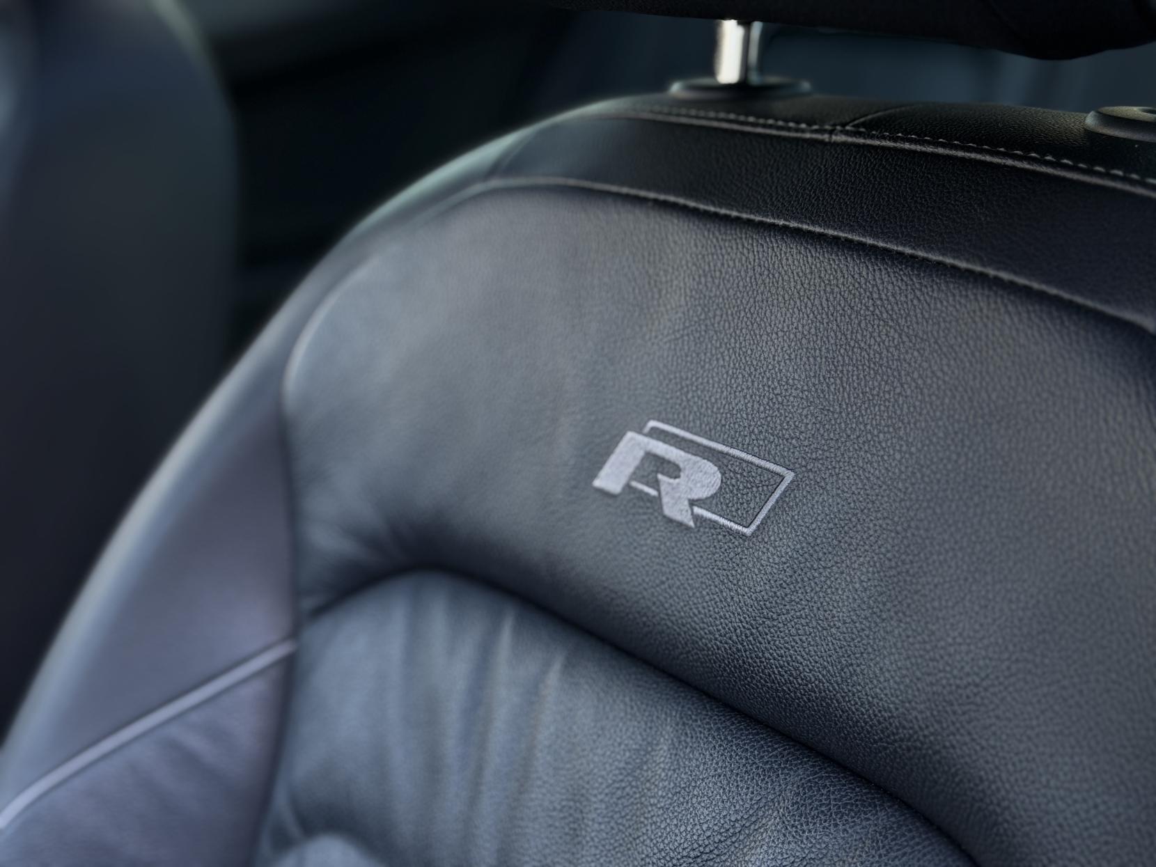 Volkswagen Tiguan 2.0 TDI R-Line SUV 5dr Diesel DSG 4Motion Euro 6 (s/s) (150 ps)