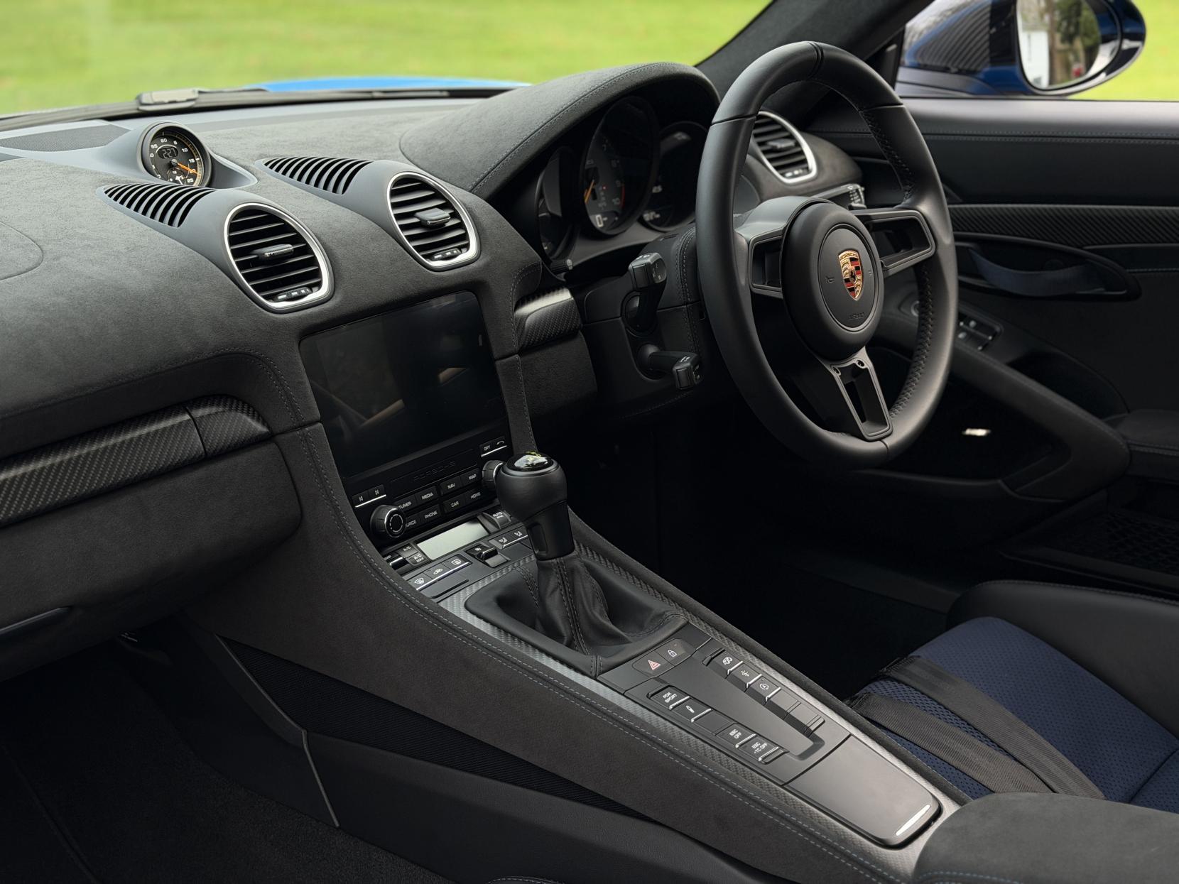 Porsche 718 Cayman 4.0 GT4 RS Coupe 2dr Petrol PDK Euro 6 (s/s) (500 ps)