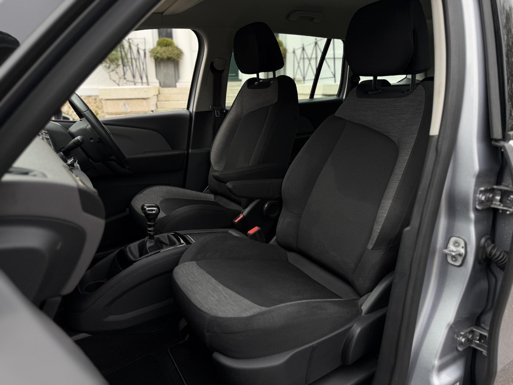 Citroen Grand C4 SpaceTourer 1.5 BlueHDi Live MPV 5dr Diesel Manual Euro 6 (s/s) (130 ps)