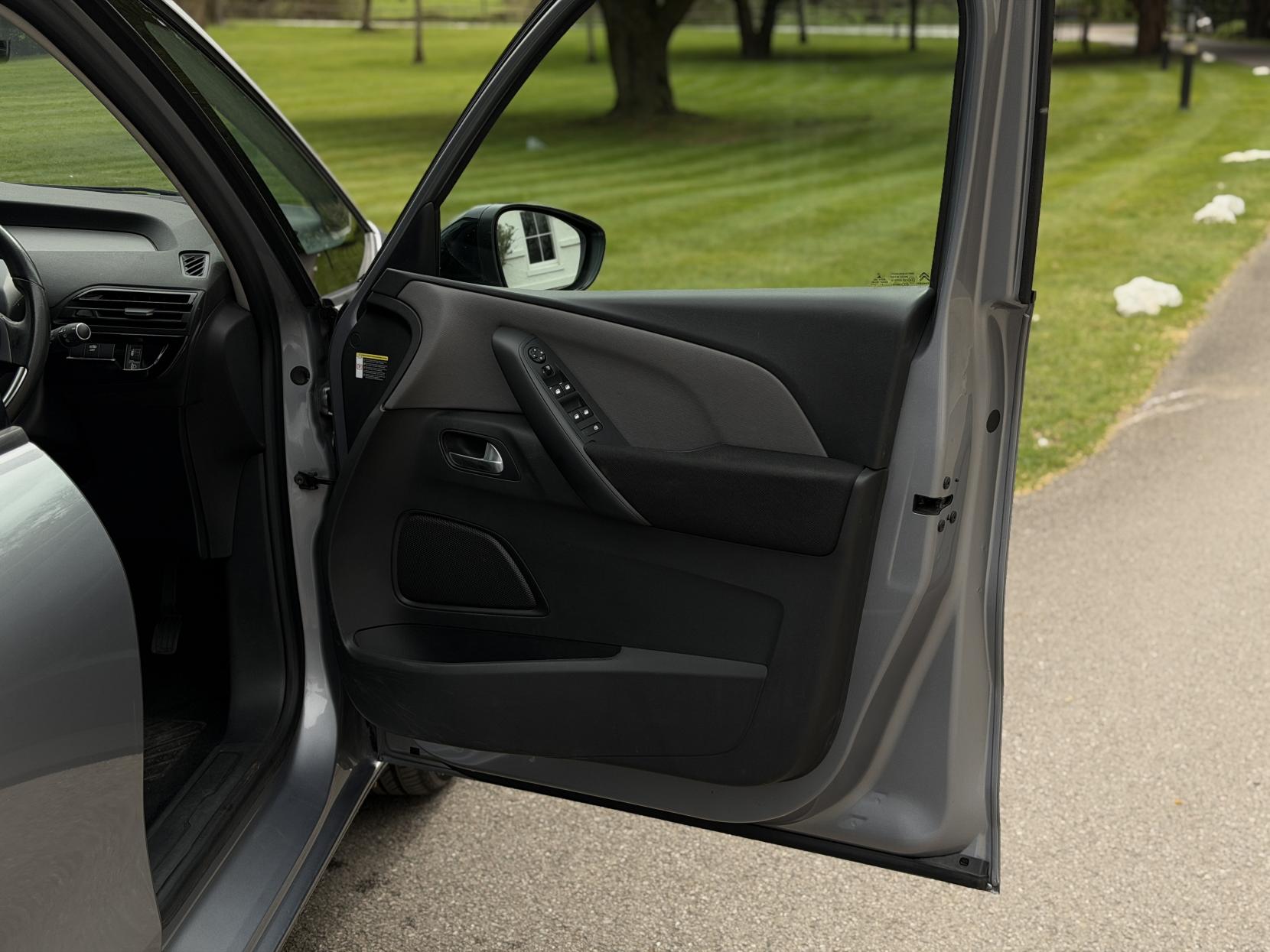 Citroen Grand C4 SpaceTourer 1.5 BlueHDi Live MPV 5dr Diesel Manual Euro 6 (s/s) (130 ps)