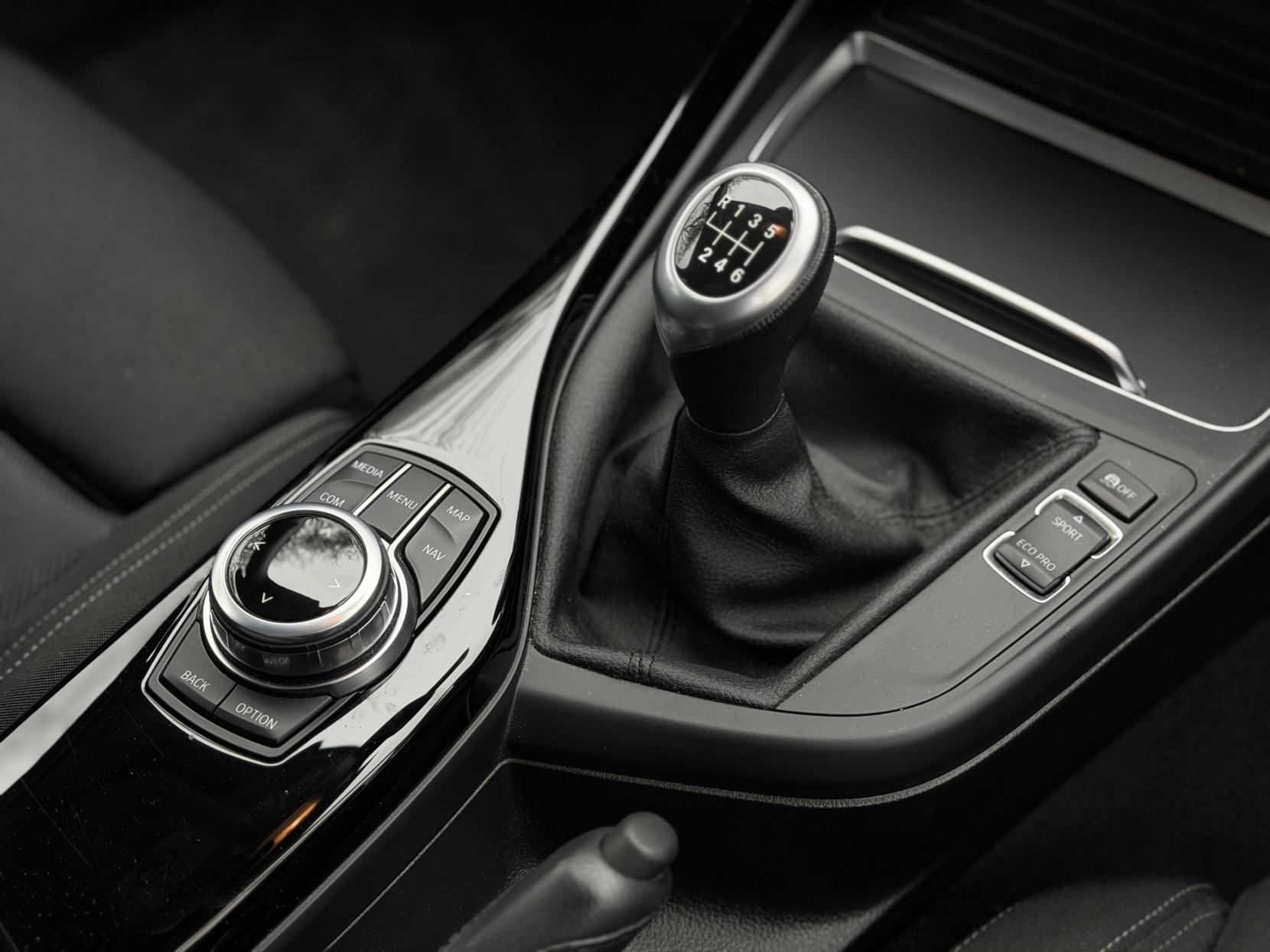 BMW 1 Series 1.5 118i Sport Hatchback 5dr Petrol Manual Euro 6 (s/s) (136 ps)