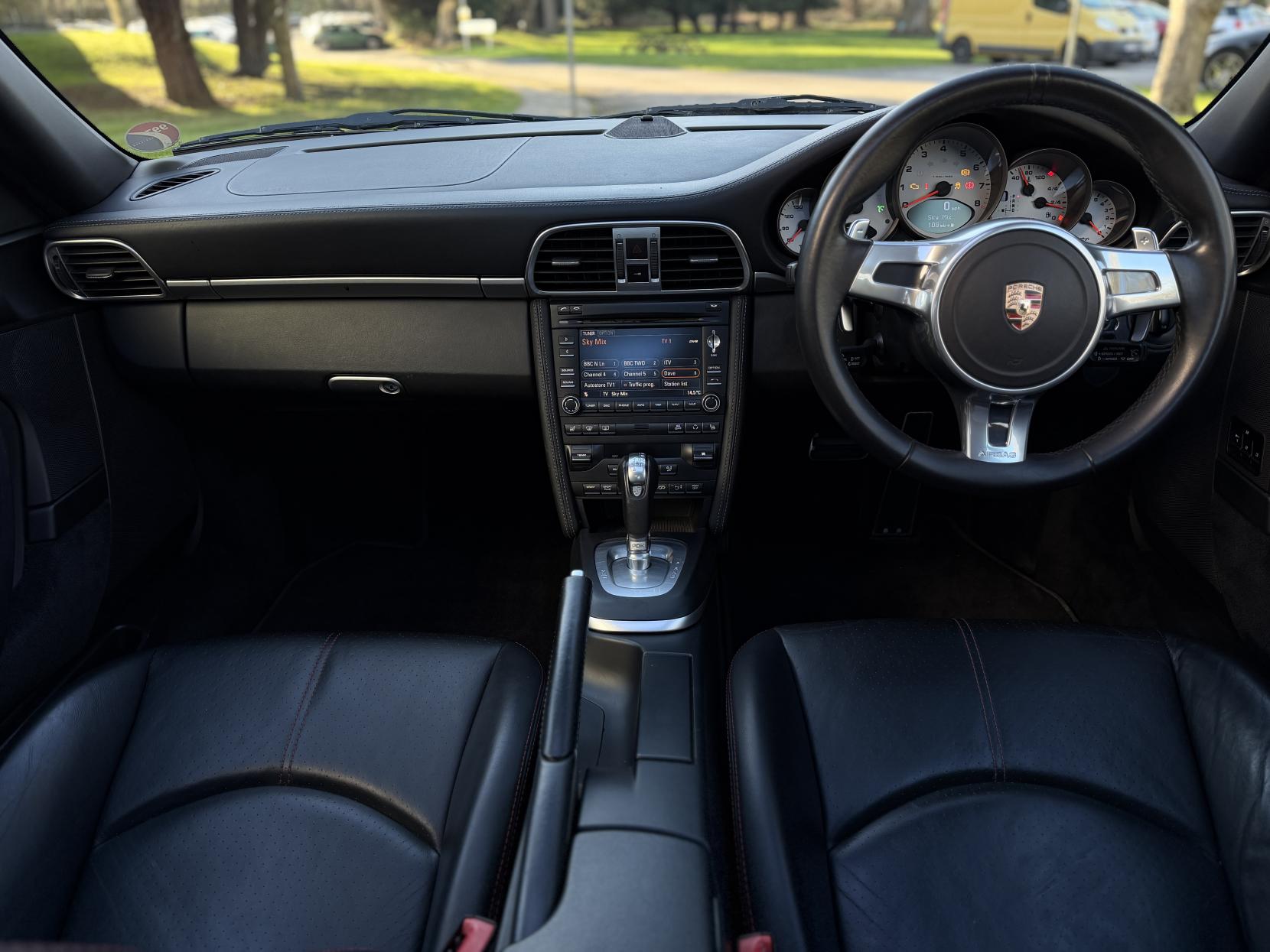 Porsche 911 3.8 997 Carrera S Coupe 2dr Petrol PDK (240 g/km, 385 bhp)