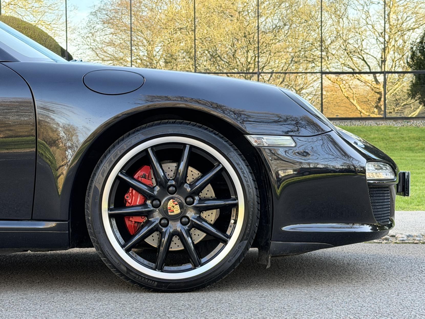 Porsche 911 3.8 997 Carrera S Coupe 2dr Petrol PDK (240 g/km, 385 bhp)