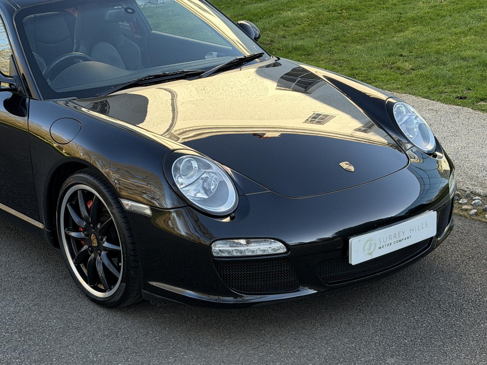 Porsche 911 3.8 997 Carrera S Coupe 2dr Petrol PDK (240 g/km, 385 bhp)