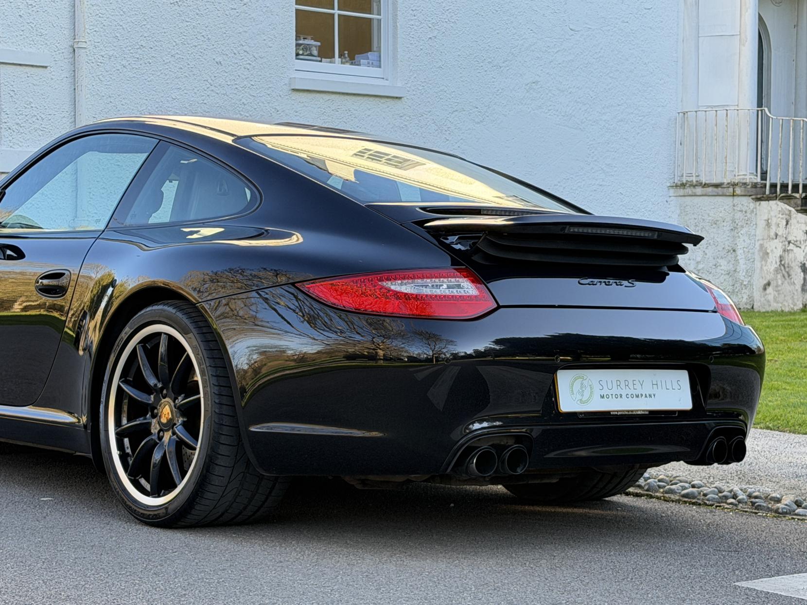 Porsche 911 3.8 997 Carrera S Coupe 2dr Petrol PDK (240 g/km, 385 bhp)