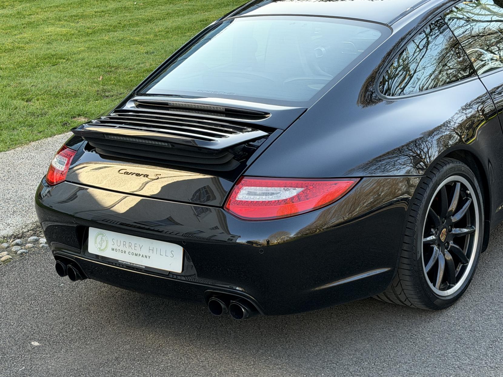 Porsche 911 3.8 997 Carrera S Coupe 2dr Petrol PDK (240 g/km, 385 bhp)