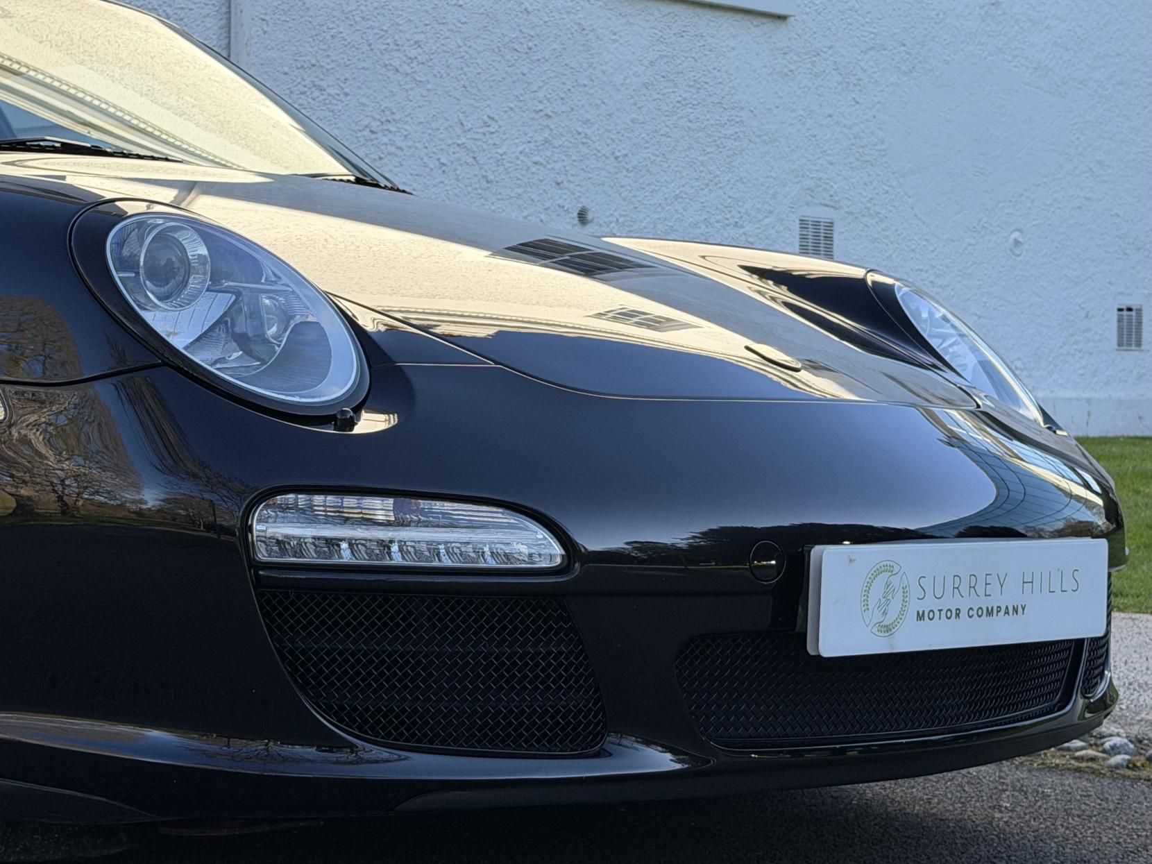 Porsche 911 3.8 997 Carrera S Coupe 2dr Petrol PDK (240 g/km, 385 bhp)