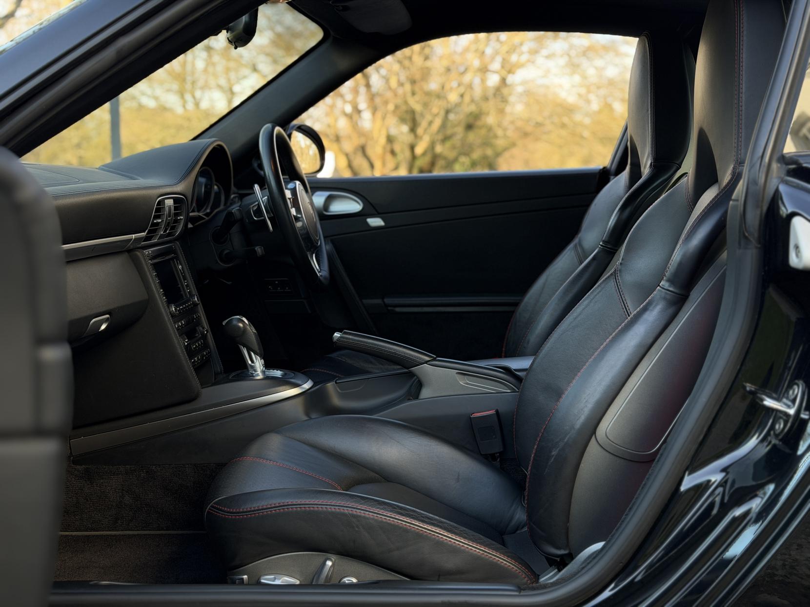 Porsche 911 3.8 997 Carrera S Coupe 2dr Petrol PDK (240 g/km, 385 bhp)