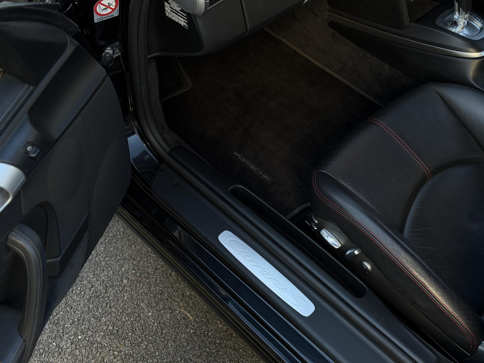 Porsche 911 3.8 997 Carrera S Coupe 2dr Petrol PDK (240 g/km, 385 bhp)