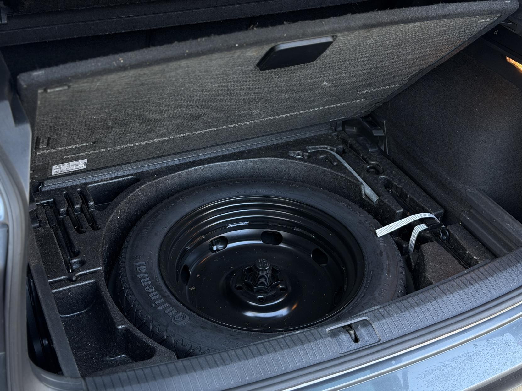 Volkswagen Tiguan 2.0 TDI BlueMotion Tech SE SUV 5dr Diesel Manual Euro 6 (s/s) (150 ps)