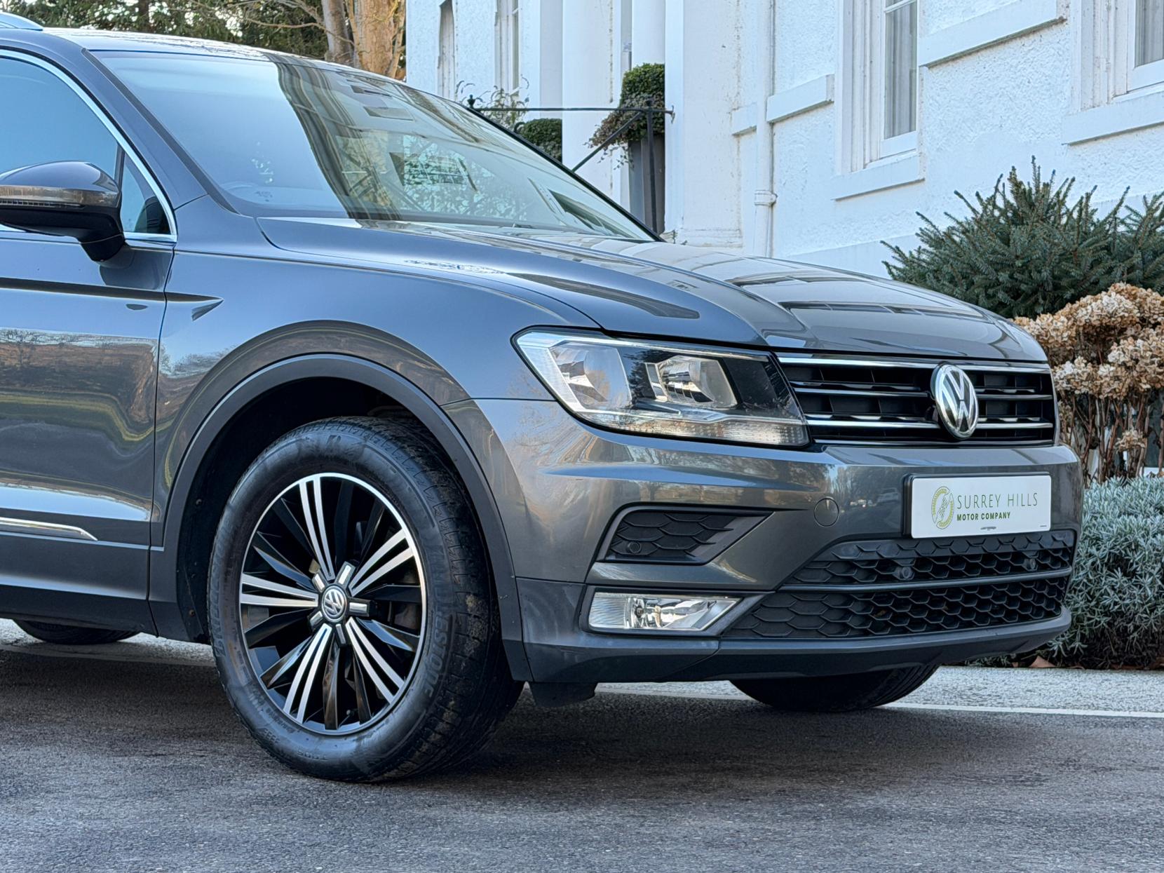 Volkswagen Tiguan 2.0 TDI BlueMotion Tech SE SUV 5dr Diesel Manual Euro 6 (s/s) (150 ps)