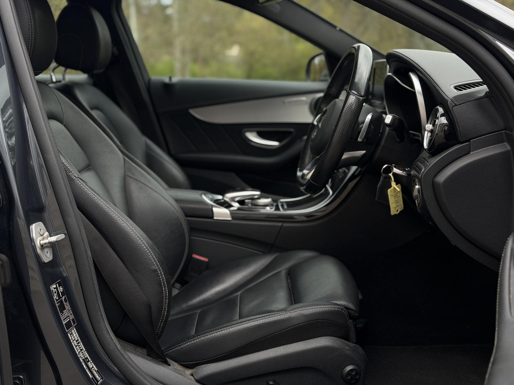 Mercedes-Benz C Class 2.0 C200 AMG Line Estate 5dr Petrol 7G-Tronic+ Euro 6 (s/s) (184 ps)