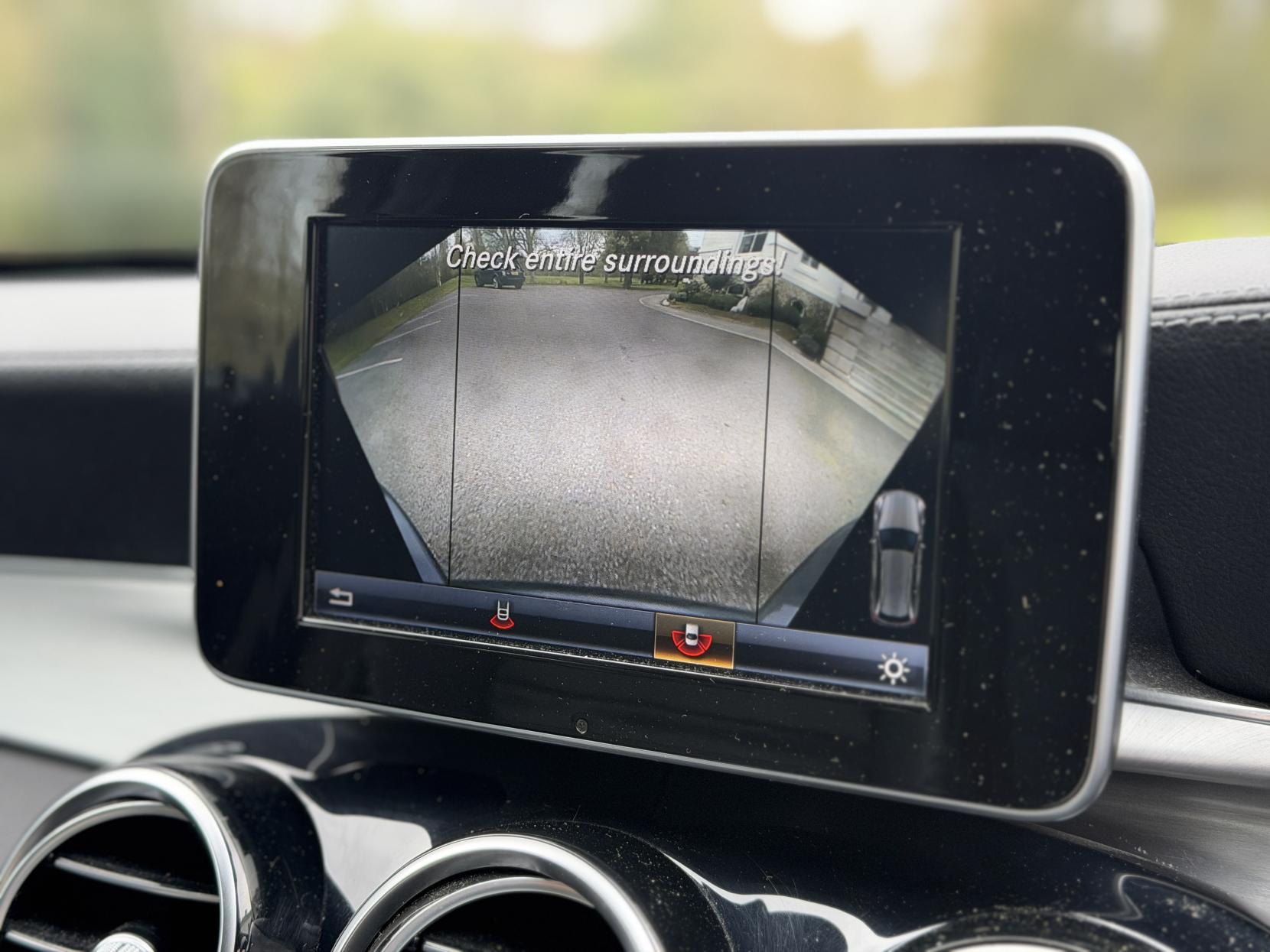 Mercedes-Benz C Class 2.0 C200 AMG Line Estate 5dr Petrol 7G-Tronic+ Euro 6 (s/s) (184 ps)