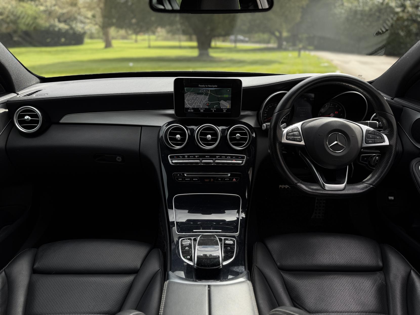 Mercedes-Benz C Class 2.0 C200 AMG Line Estate 5dr Petrol 7G-Tronic+ Euro 6 (s/s) (184 ps)