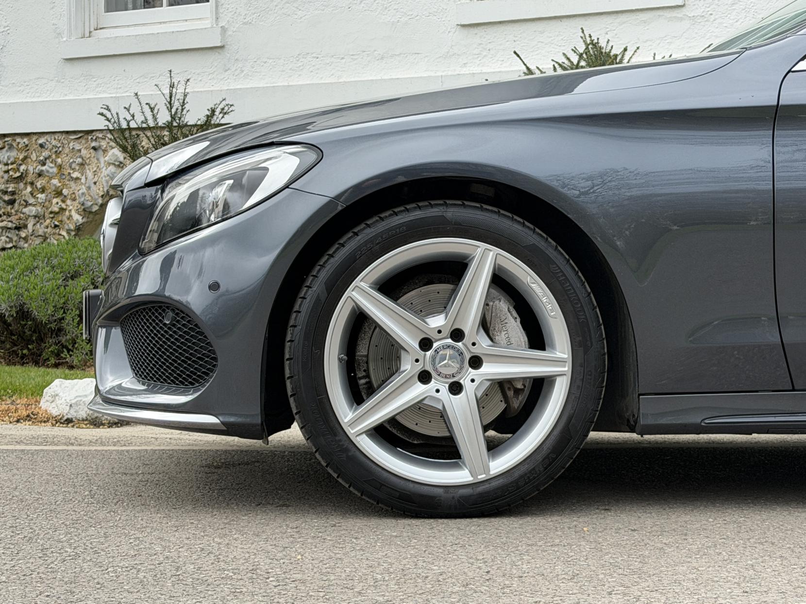 Mercedes-Benz C Class 2.0 C200 AMG Line Estate 5dr Petrol 7G-Tronic+ Euro 6 (s/s) (184 ps)