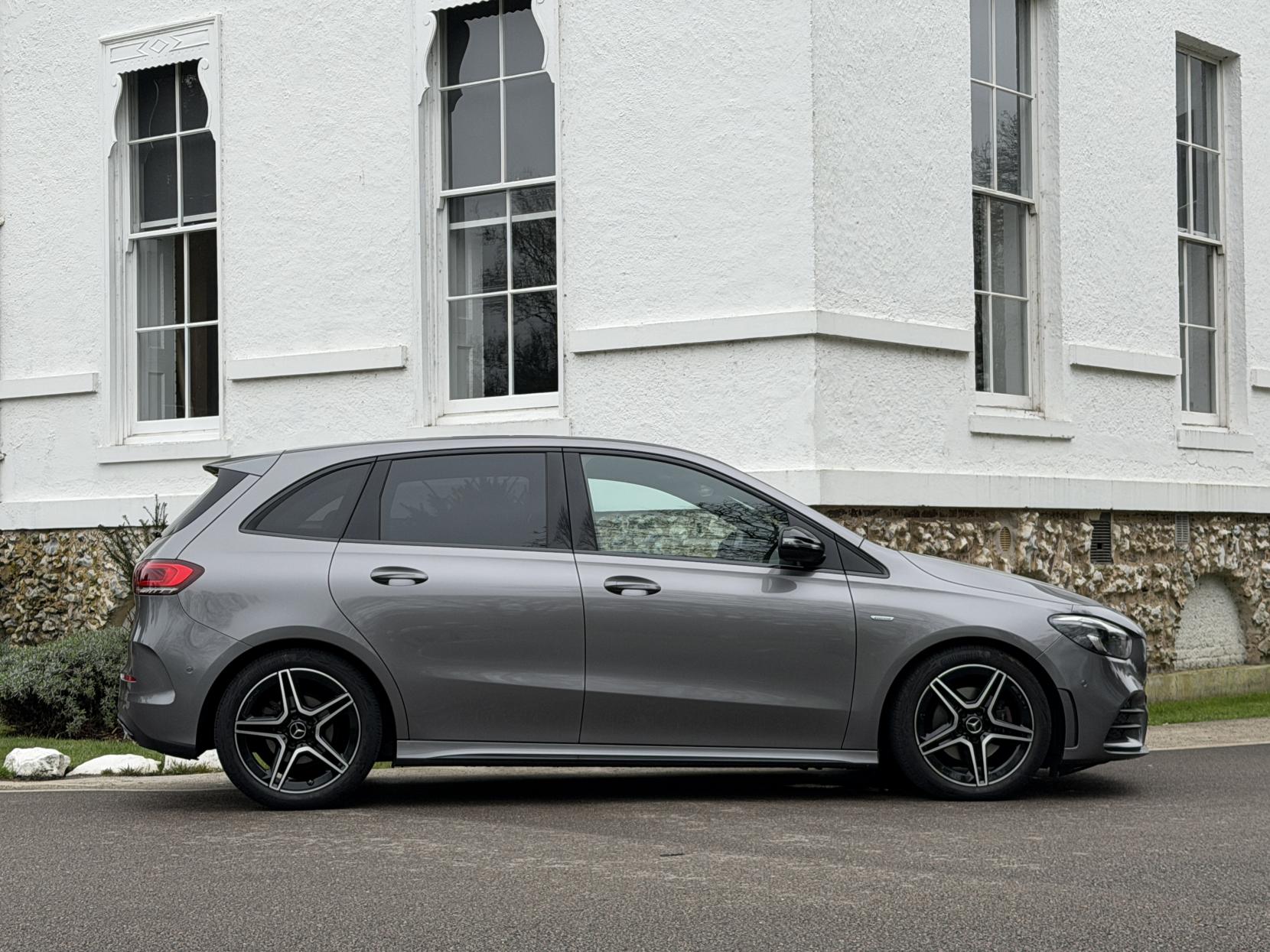 Mercedes-Benz B Class 2.0 B200d AMG Line Edition (Executive) MPV 5dr Diesel 8G-DCT Euro 6 (s/s) (150 ps)