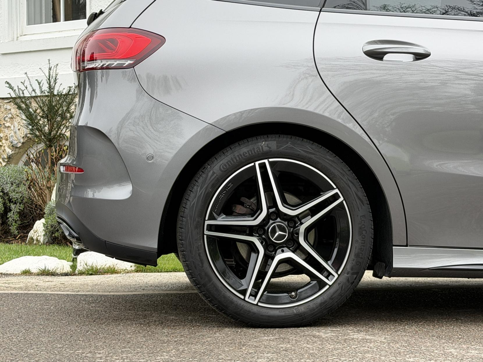 Mercedes-Benz B Class 2.0 B200d AMG Line Edition (Executive) MPV 5dr Diesel 8G-DCT Euro 6 (s/s) (150 ps)