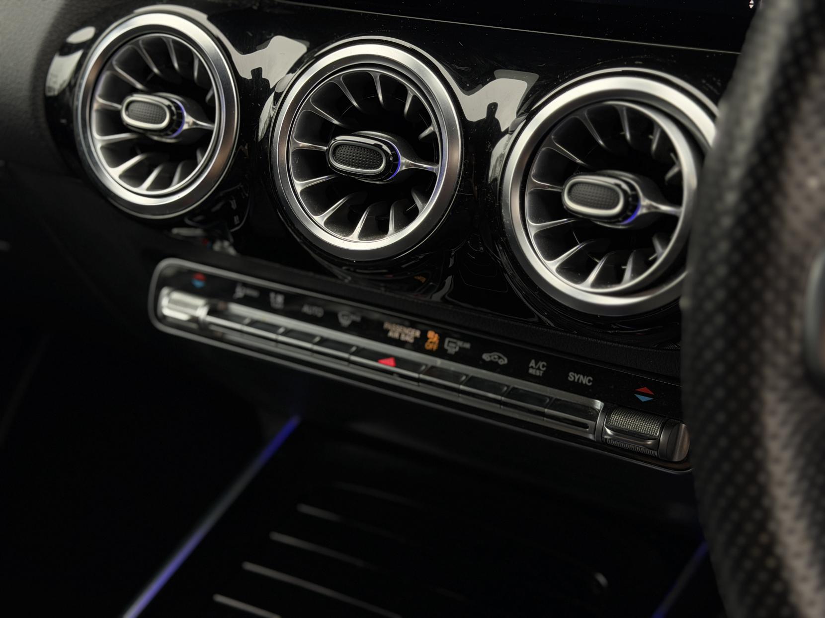 Mercedes-Benz B Class 2.0 B200d AMG Line Edition (Executive) MPV 5dr Diesel 8G-DCT Euro 6 (s/s) (150 ps)