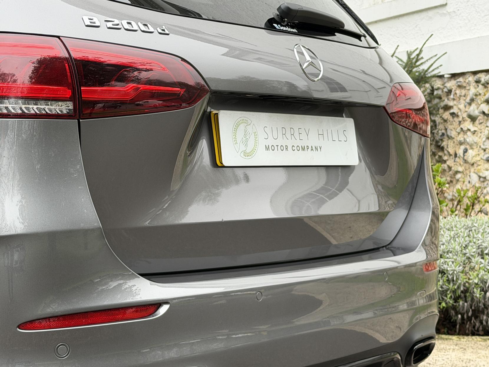 Mercedes-Benz B Class 2.0 B200d AMG Line Edition (Executive) MPV 5dr Diesel 8G-DCT Euro 6 (s/s) (150 ps)