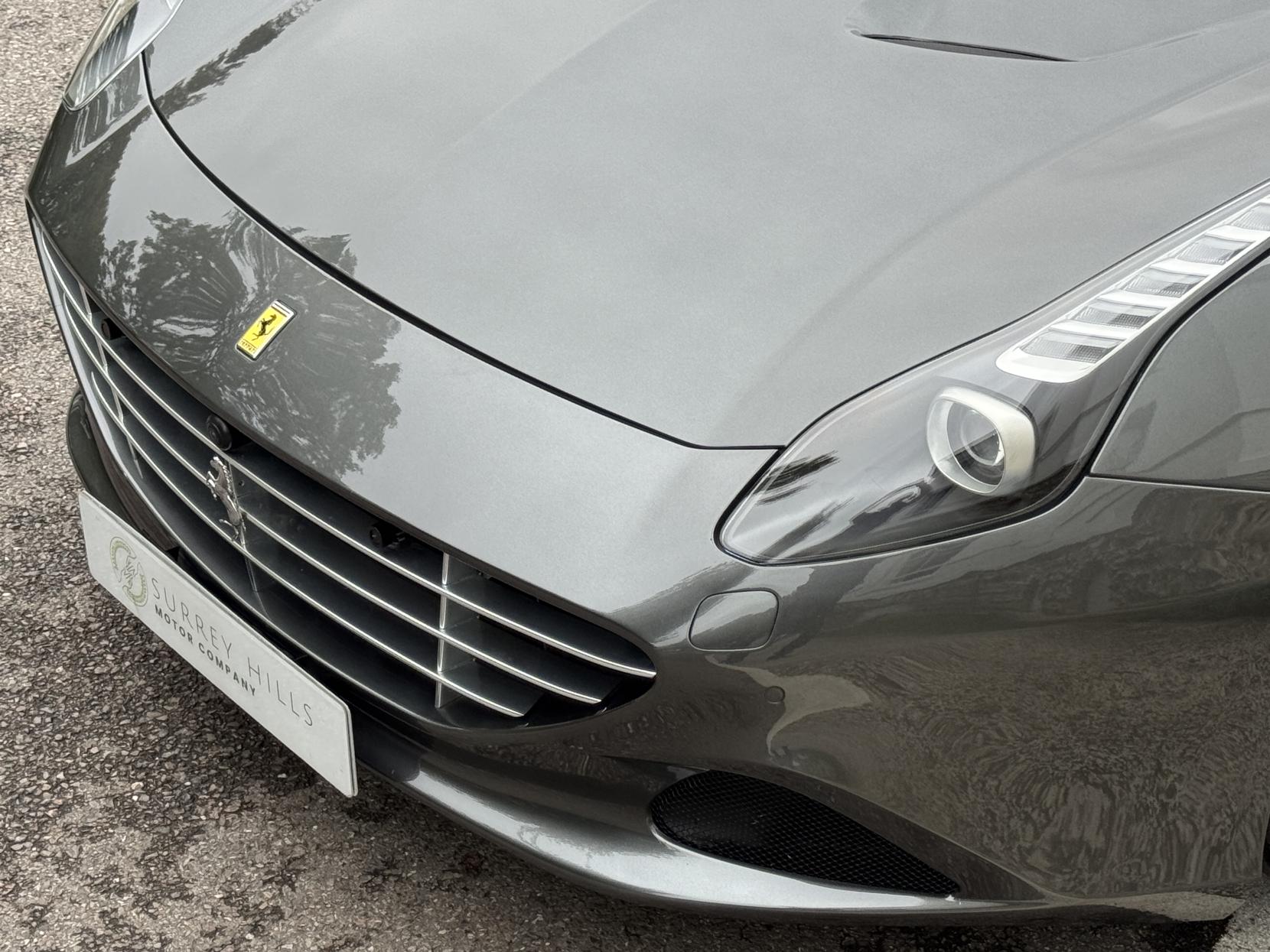 Ferrari California 3.8 V8 T Convertible 2dr Petrol F1 DCT Euro 6 (s/s) (560 ps)
