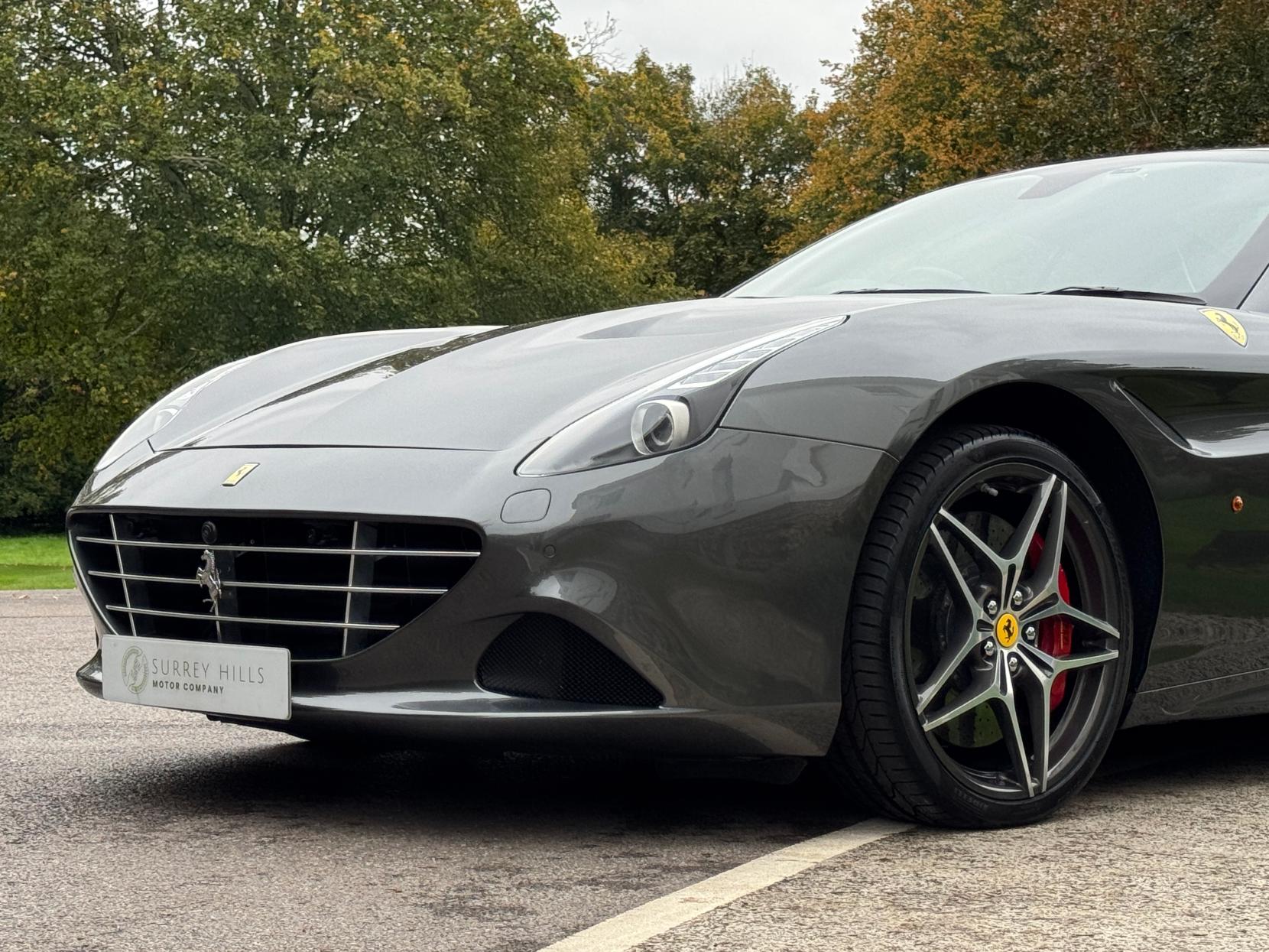 Ferrari California 3.8 V8 T Convertible 2dr Petrol F1 DCT Euro 6 (s/s) (560 ps)