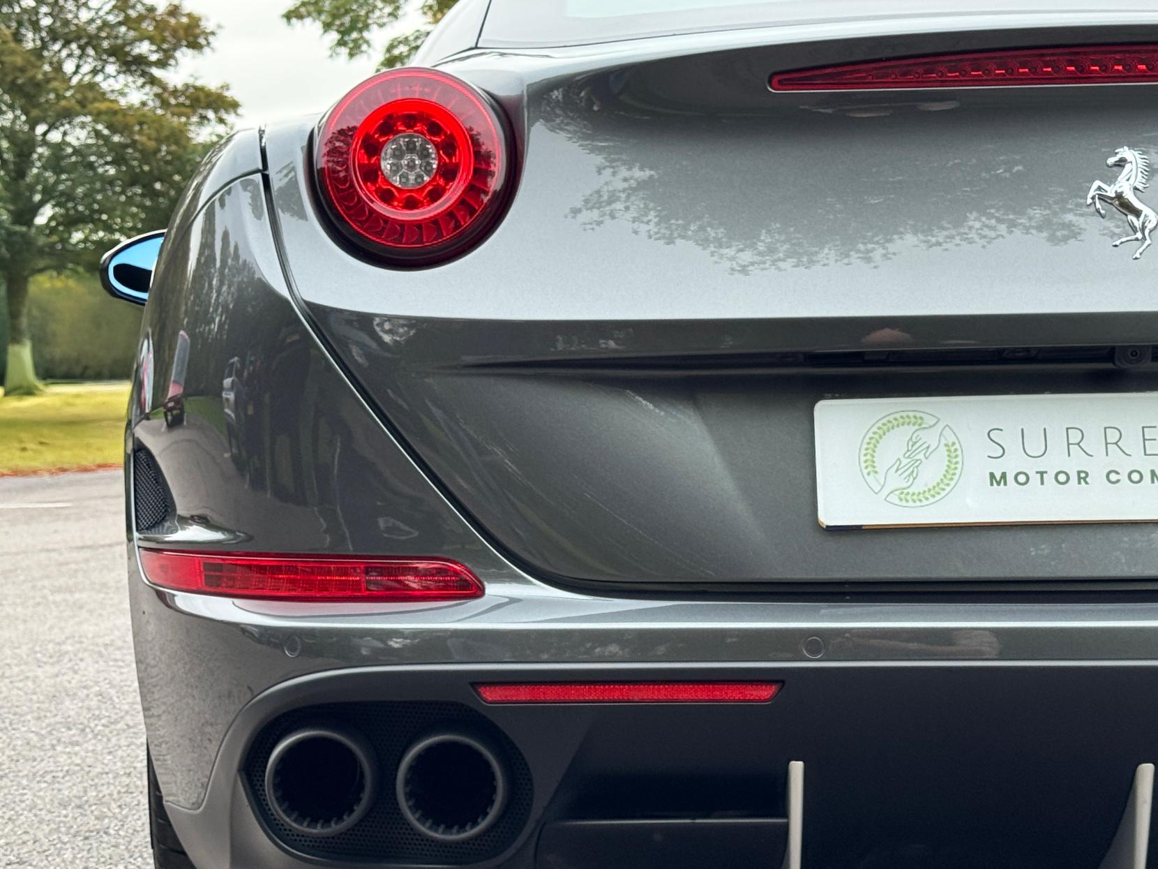 Ferrari California 3.8 V8 T Convertible 2dr Petrol F1 DCT Euro 6 (s/s) (560 ps)