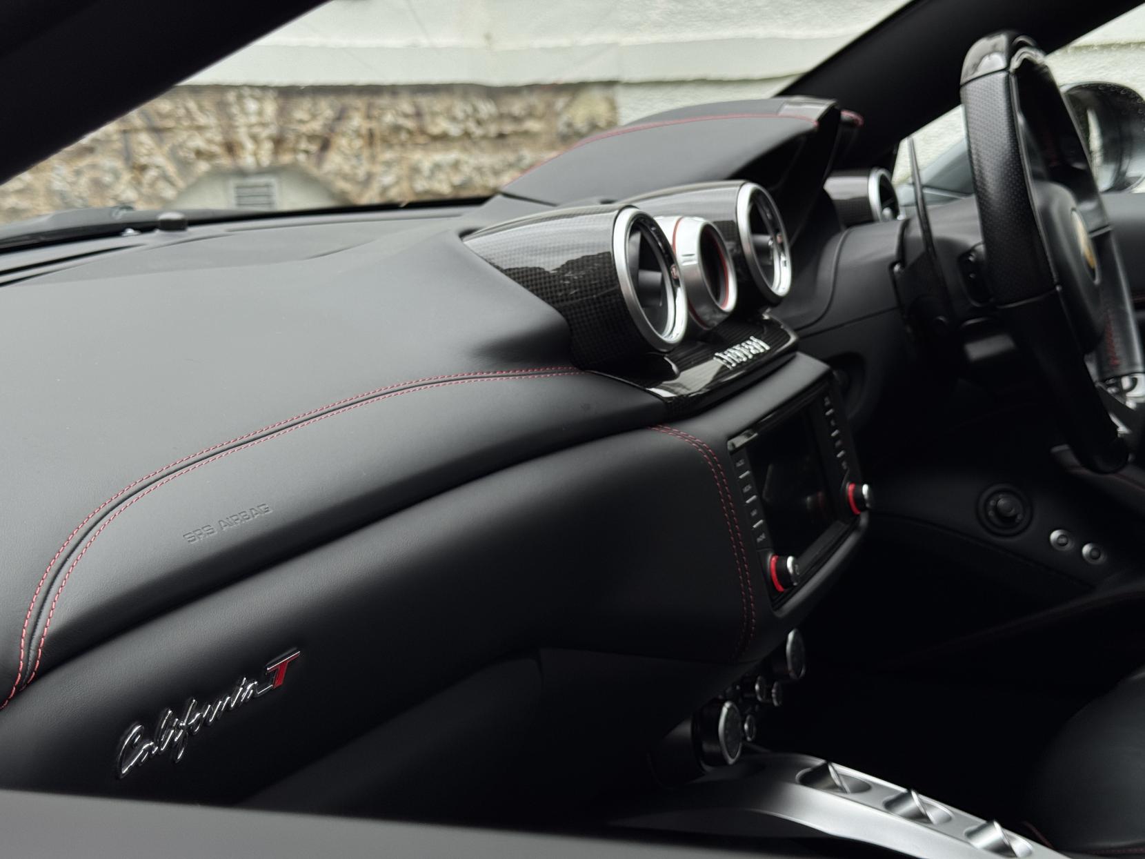 Ferrari California 3.8 V8 T Convertible 2dr Petrol F1 DCT Euro 6 (s/s) (560 ps)